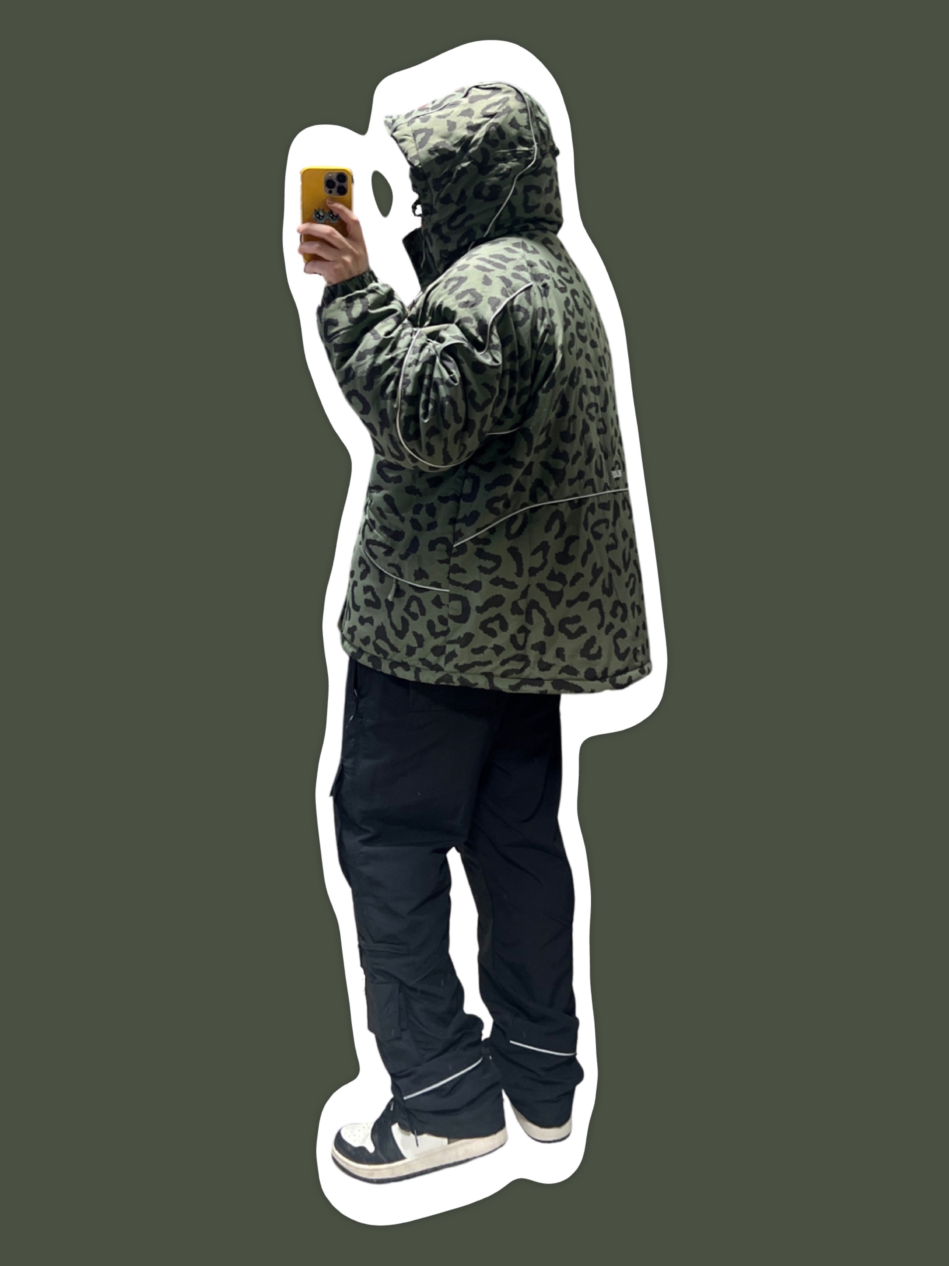 Palace M-Tech Hooded Jacket Olive Cheetah - 22FW, Palace Cordura RS Shell Cargos Black - 22FW 착용 스타일 - 2