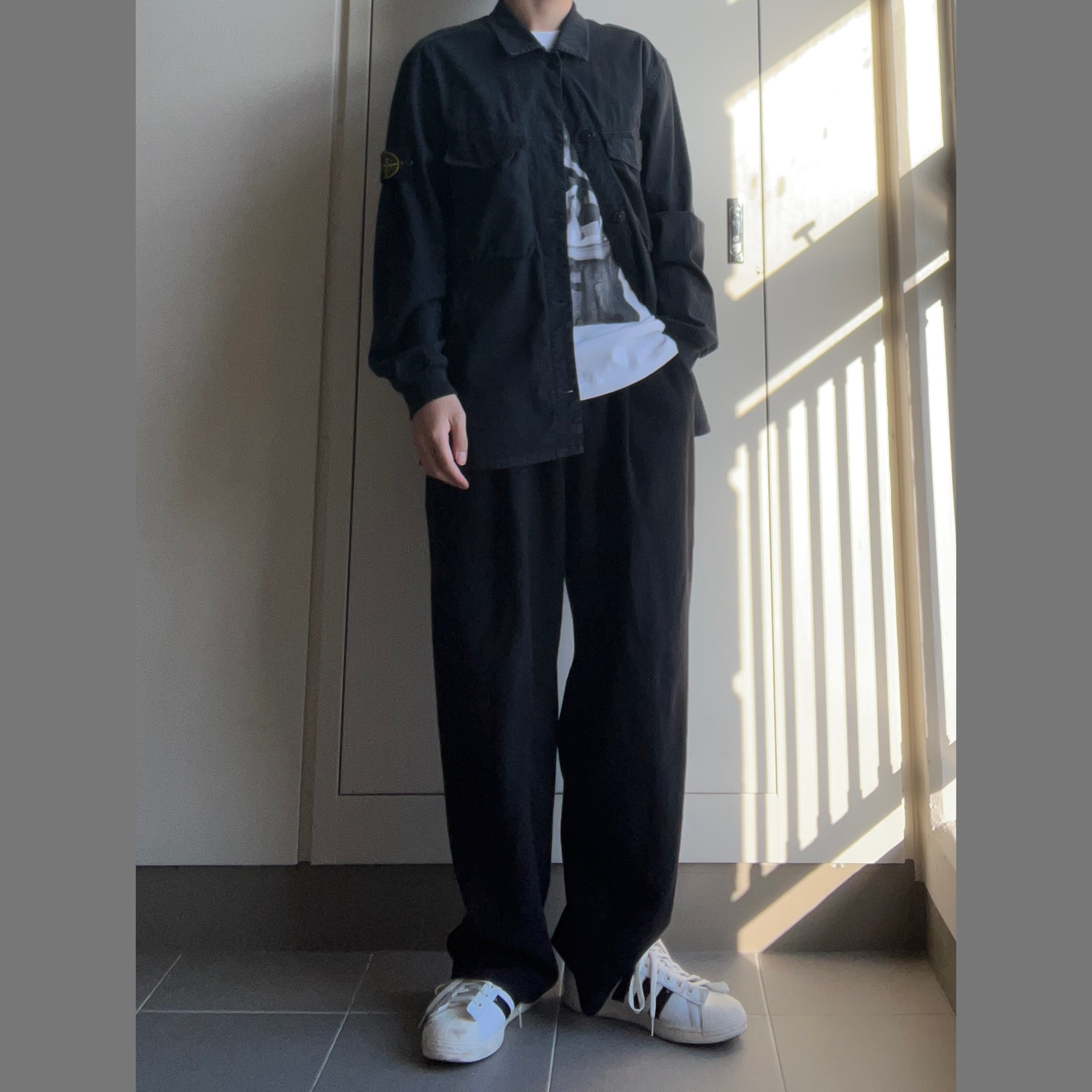 Adidas x Parley Superstar White, Stone Island 110WN T.CO+OLD Overshirt Black - 21SS 착용 스타일
