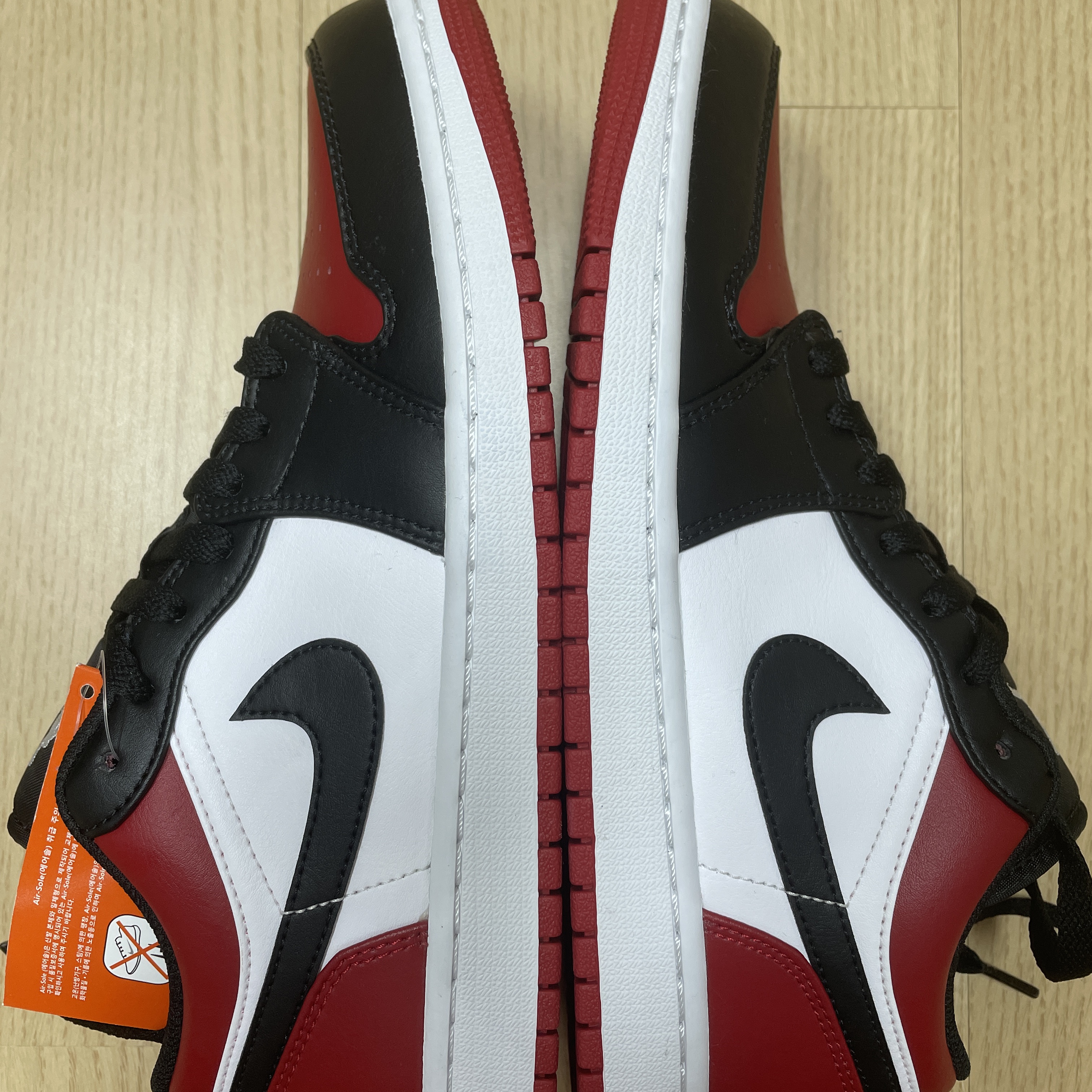 Jordan 1 Low Bred Toe 착용 스타일