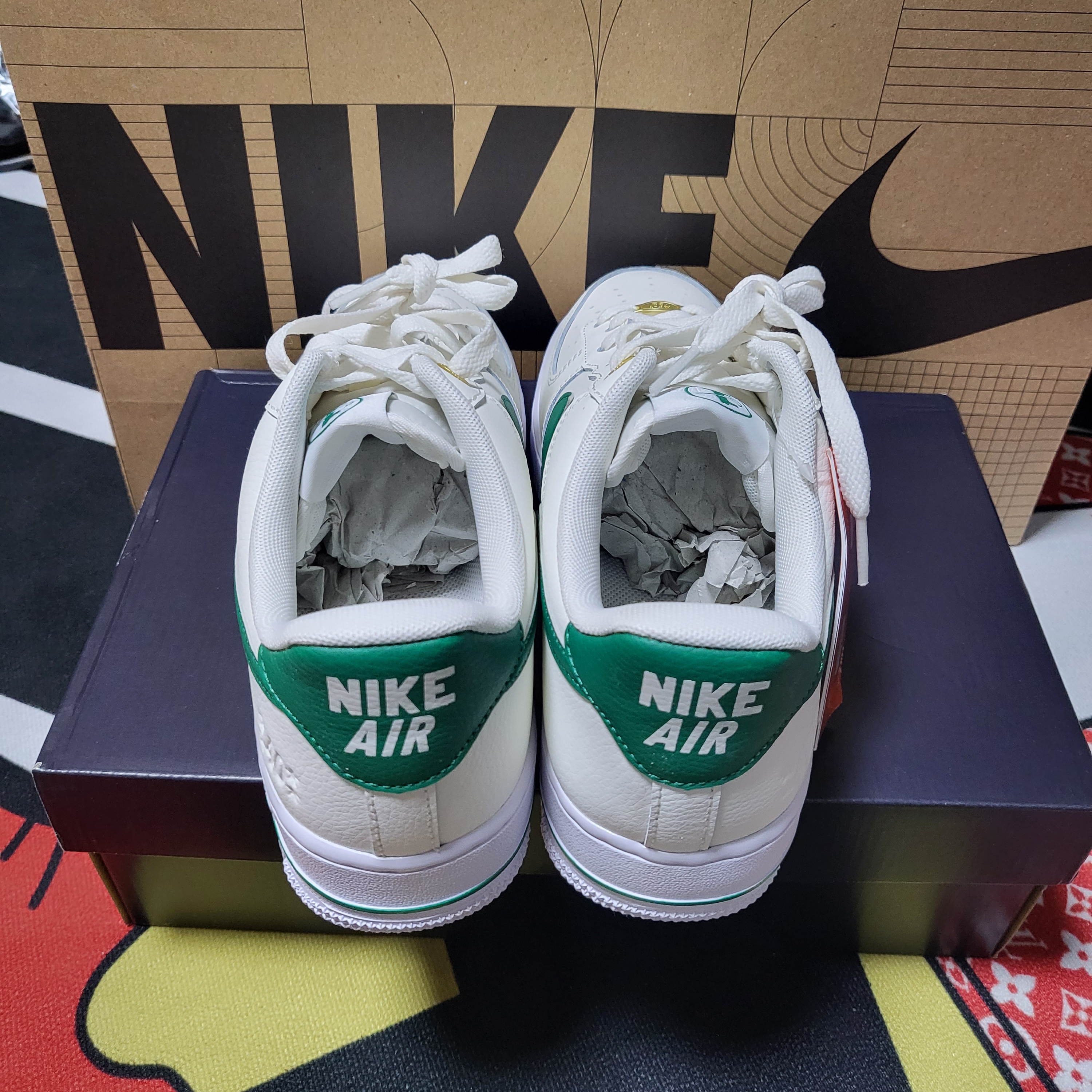 Nike Air Force 1 '07 LV8 40th Anniversary Join Forces Sail Malachite 착용 스타일 - 3