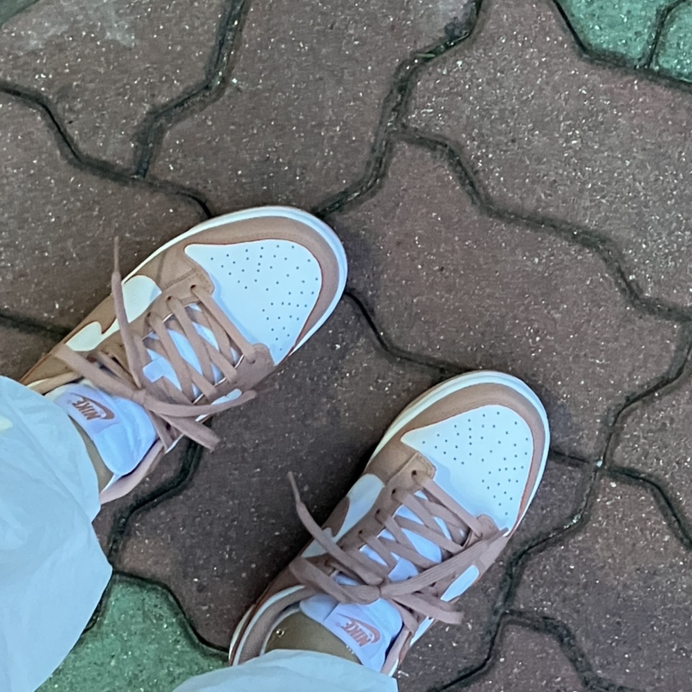 (W) Nike Dunk Low Rose Whisper 착용 스타일