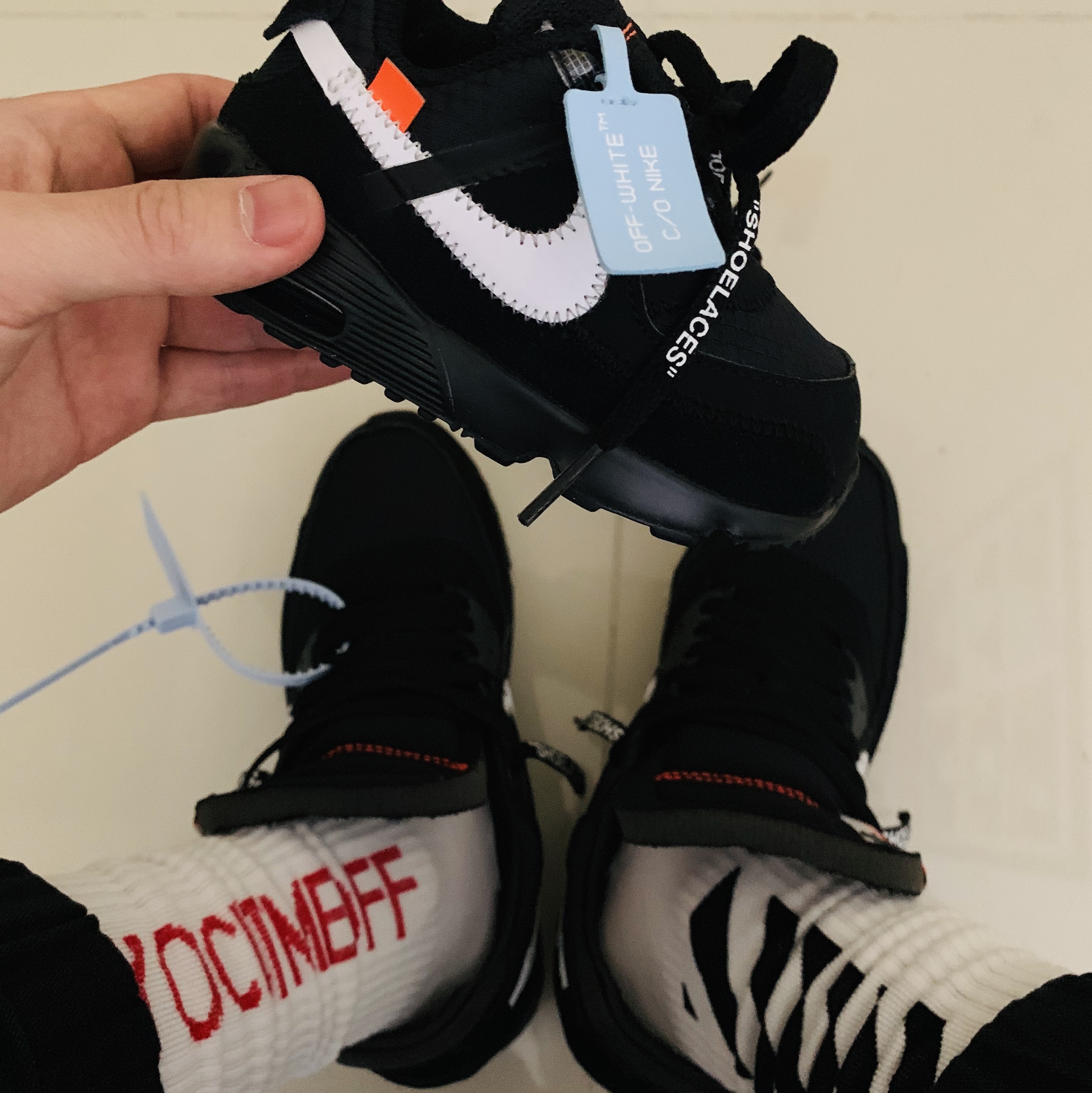 Nike x Off-White Air Max 90 V2 Black White, (TD) Nike x Off-White Air Max 90 Black White 착용 스타일