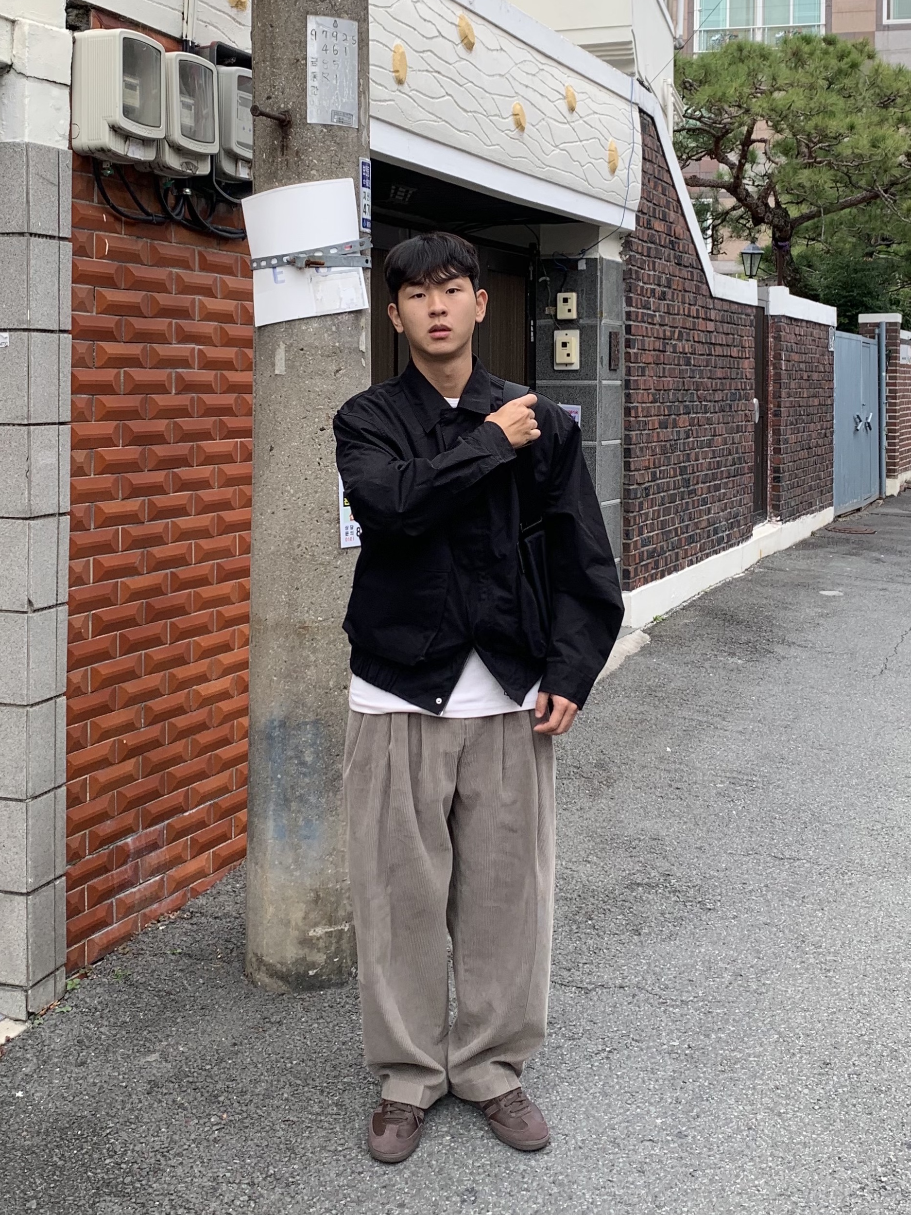 Adidas Samba Brown 착용 스타일 - 4