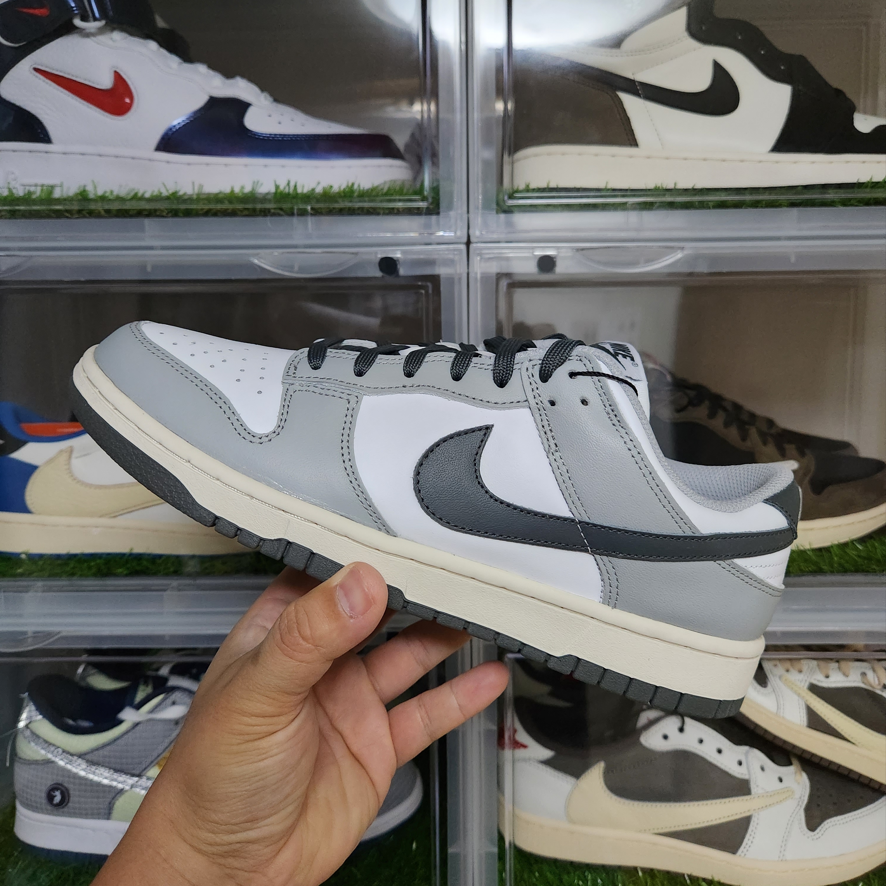 (W) Nike Dunk Low Light Smoke Grey 착용 스타일 - 2