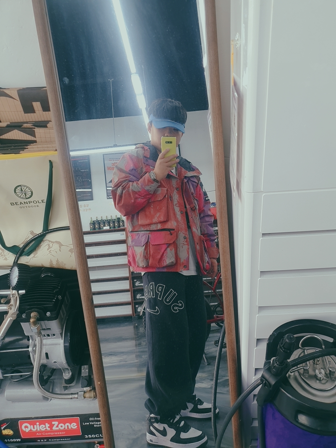Supreme x The North Face Cargo Jacket Multi-Color - 20SS, Supreme x Nike Arc Sweatpants Black - 22SS 착용 스타일
