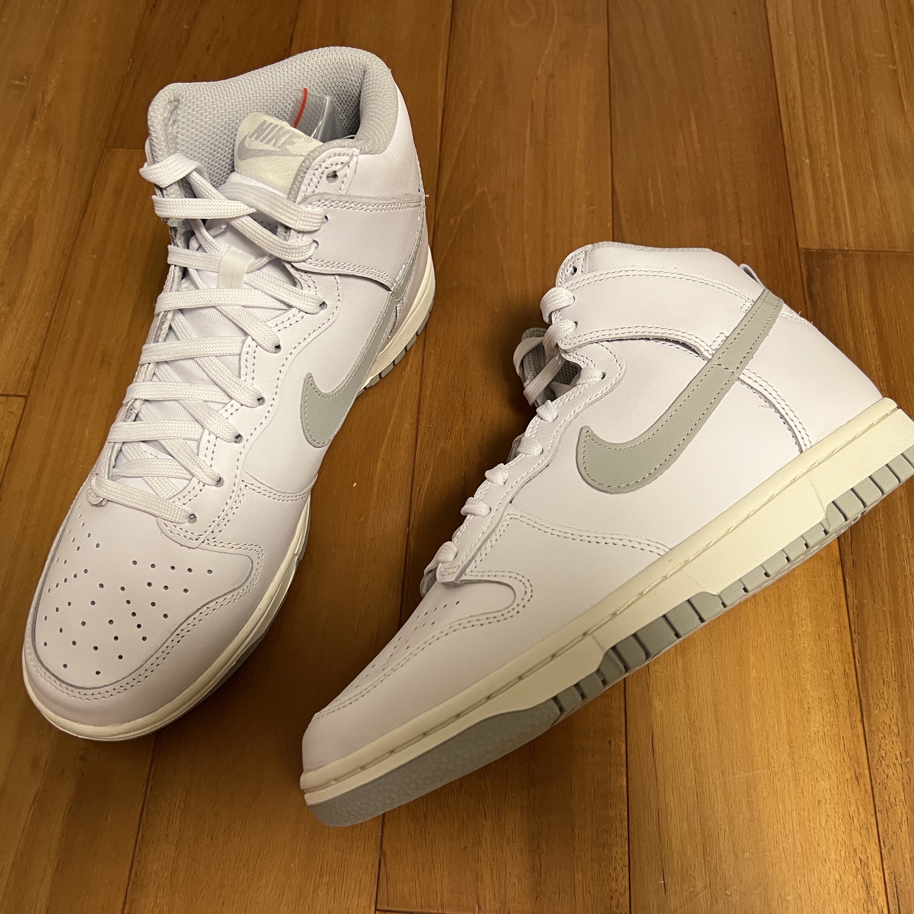 (W) Nike Dunk High White Grey Fog 착용 스타일