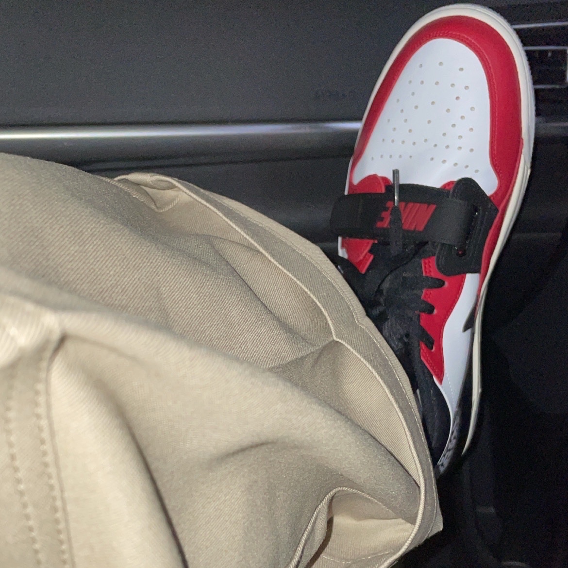 Jordan Legacy 312 Low Chicago 2019 착용 스타일