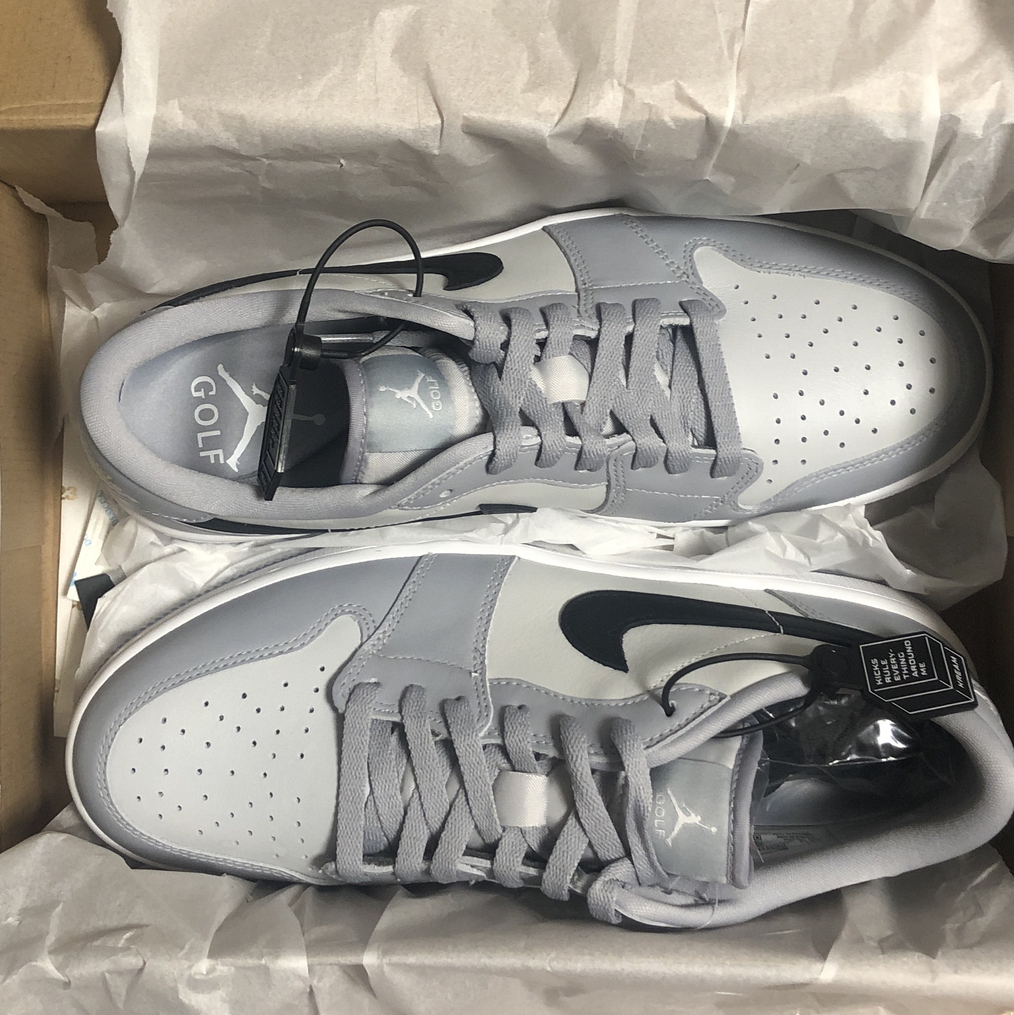 Jordan 1 Low Golf Wolf Grey 착용 스타일