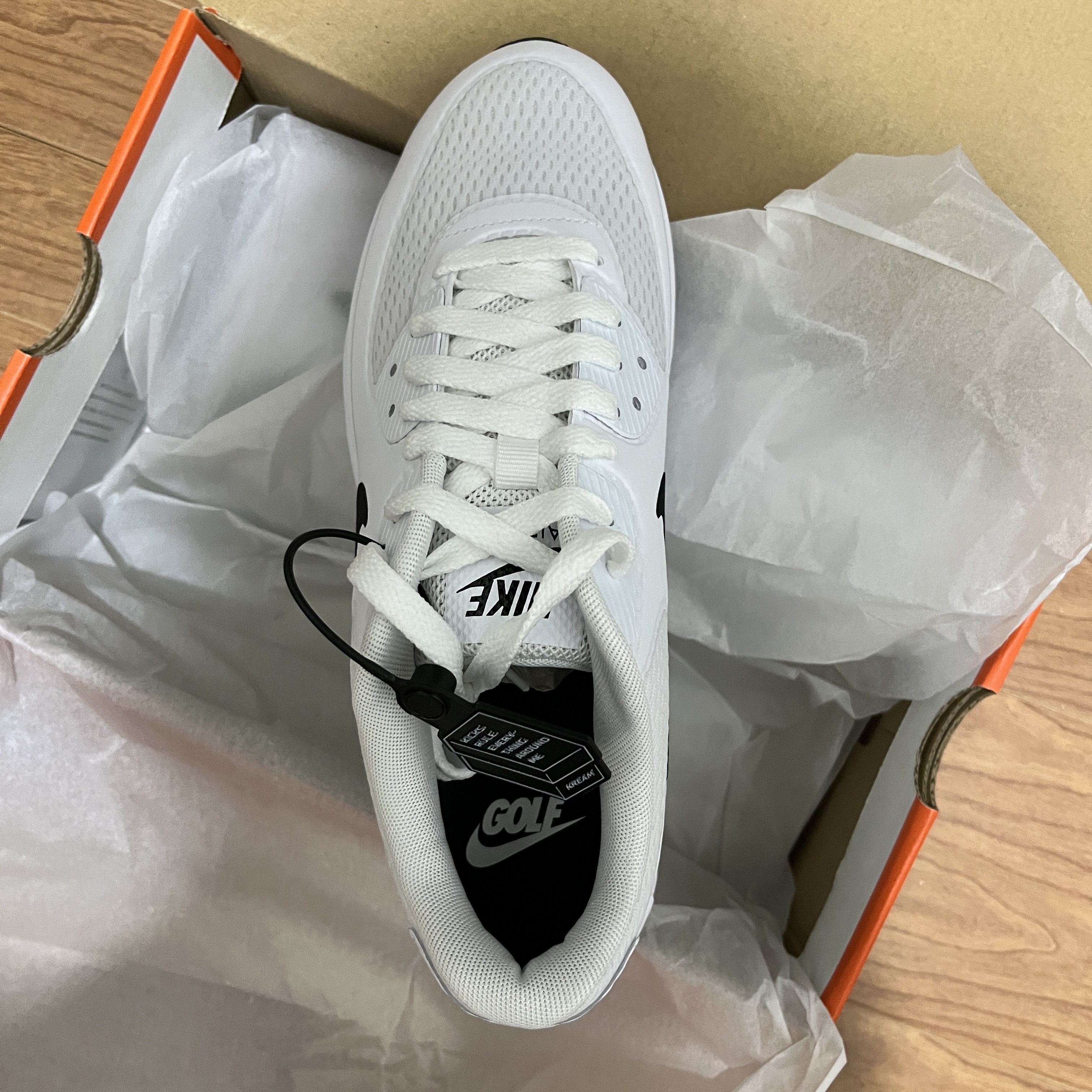 Nike Air Max 90 G White Black 착용 스타일 - 4