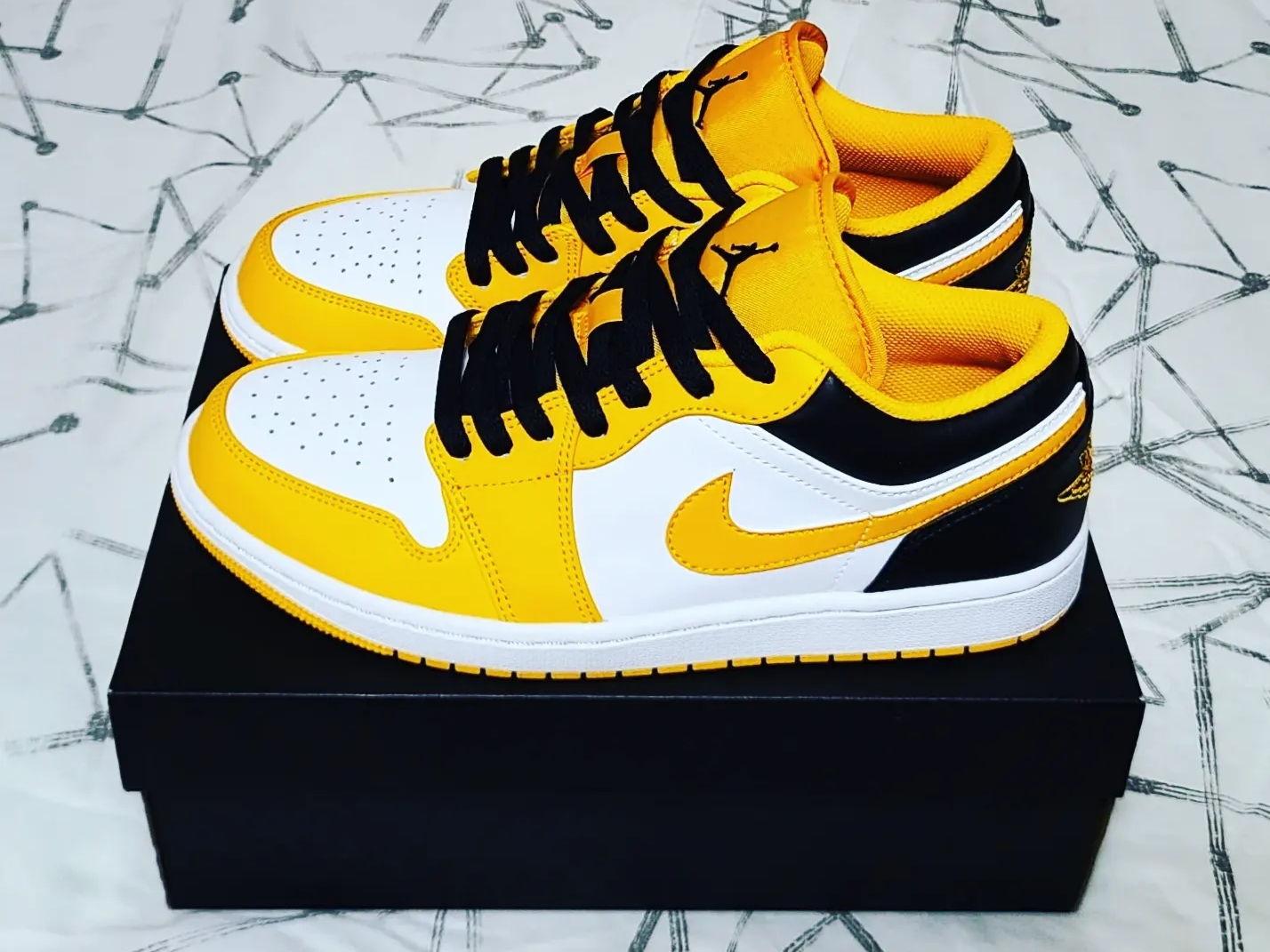 Jordan 1 Low Taxi 착용 스타일 - 2