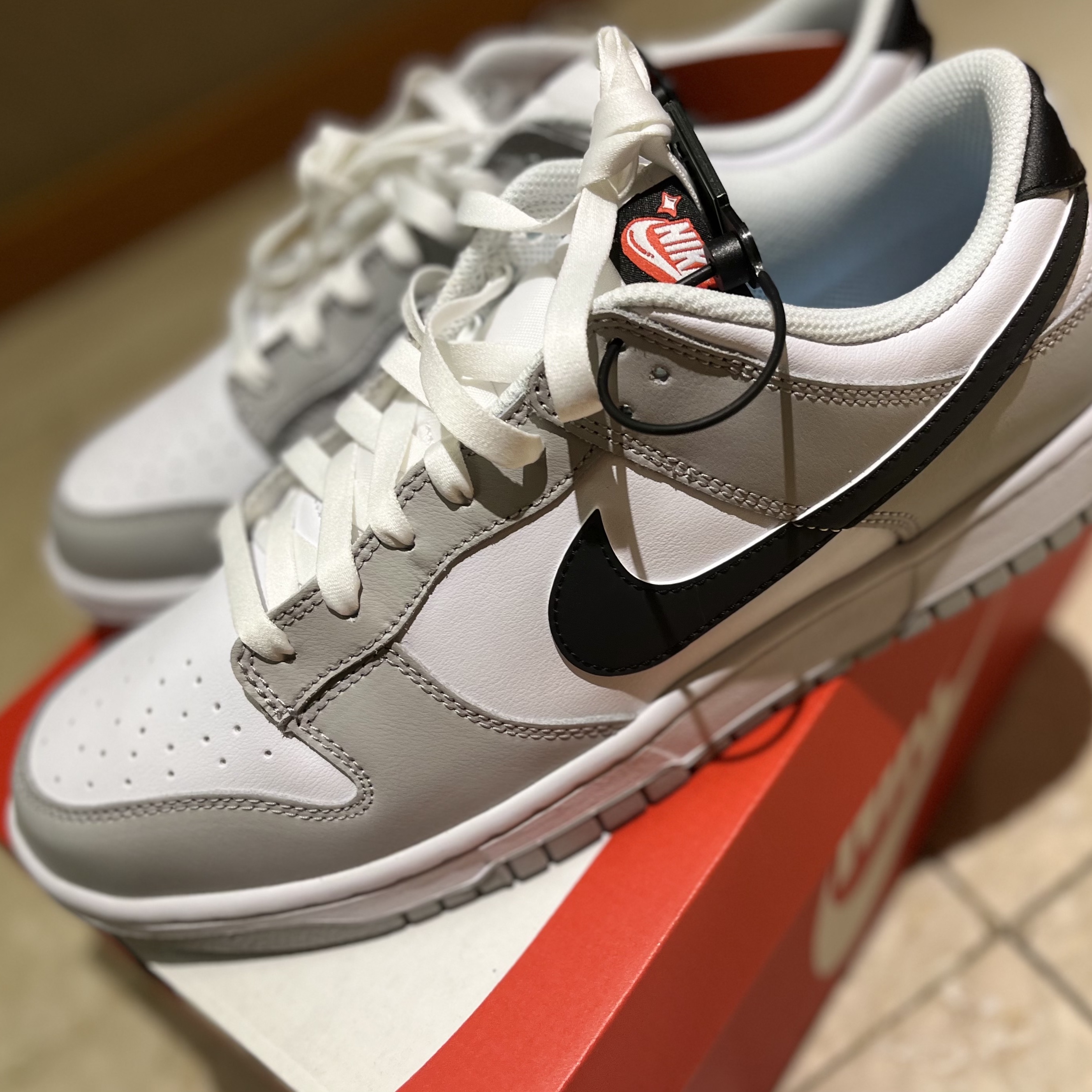 Nike Dunk Low Retro SE Jackpot Grey Fog 착용 스타일