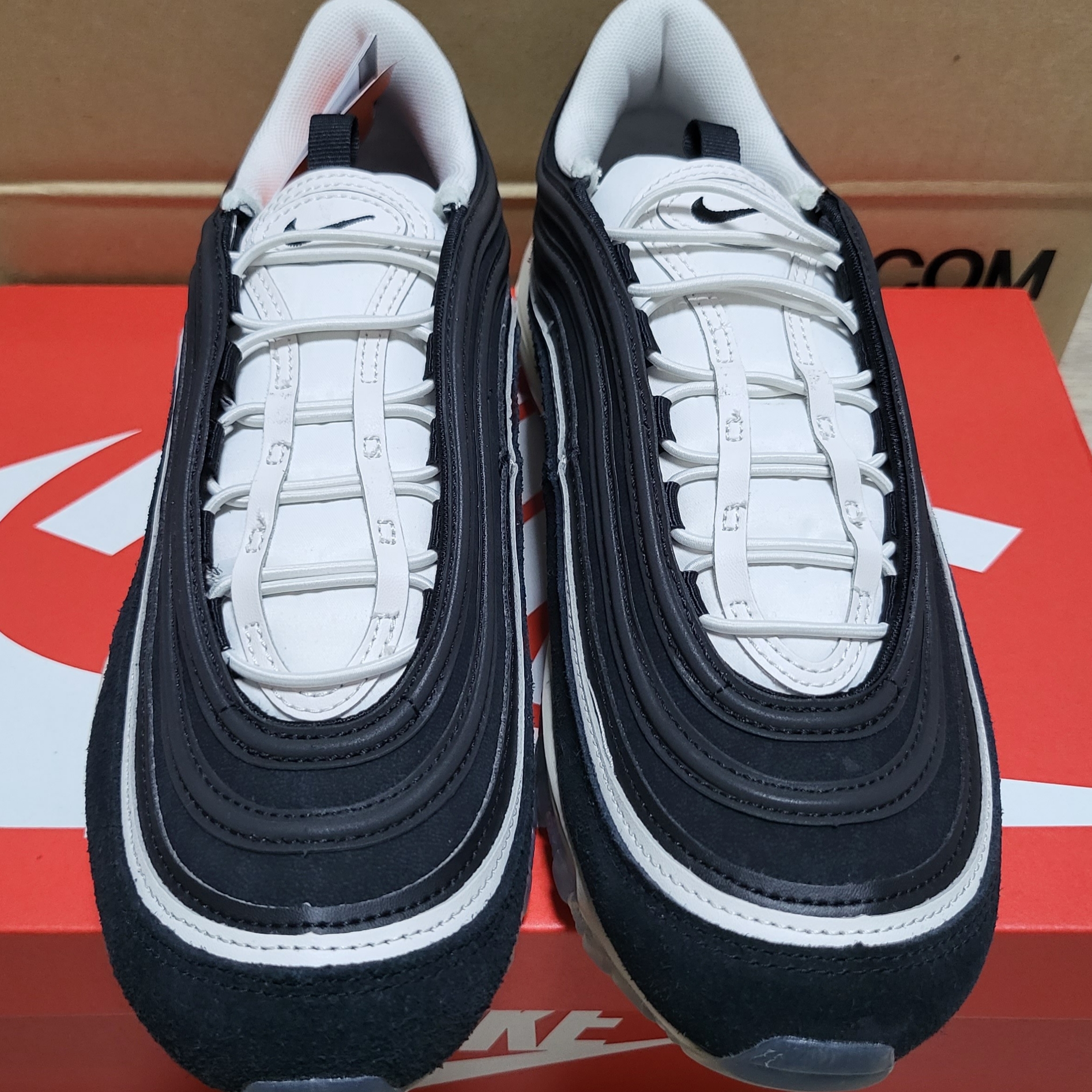 (W) Nike Air Max 97 PRM Hangul Day 착용 스타일 - 1