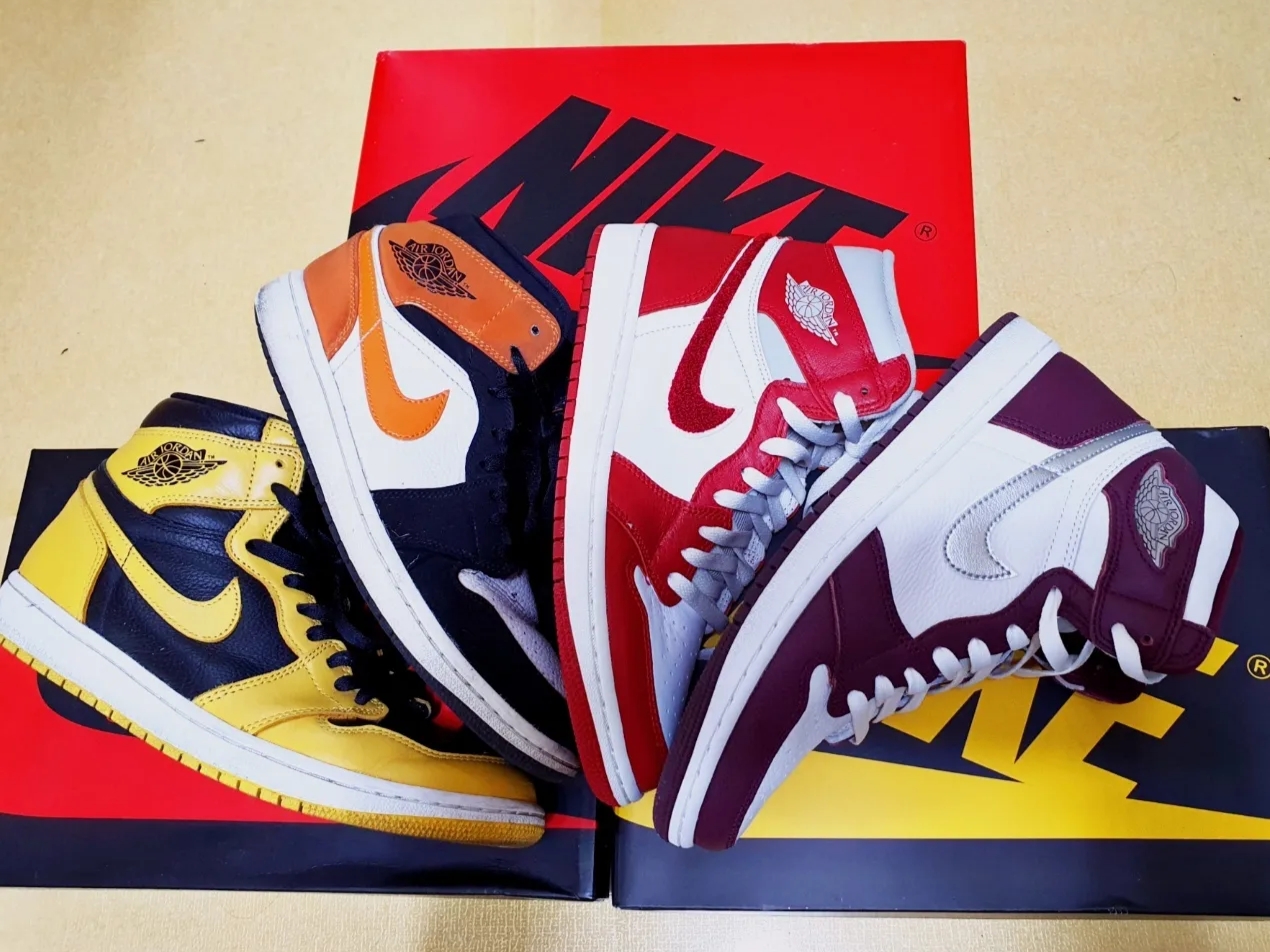 (W) Jordan 1 Retro High OG Varsity Red, Jordan 1 Mid Shattered Backboard 착용 스타일 - 3