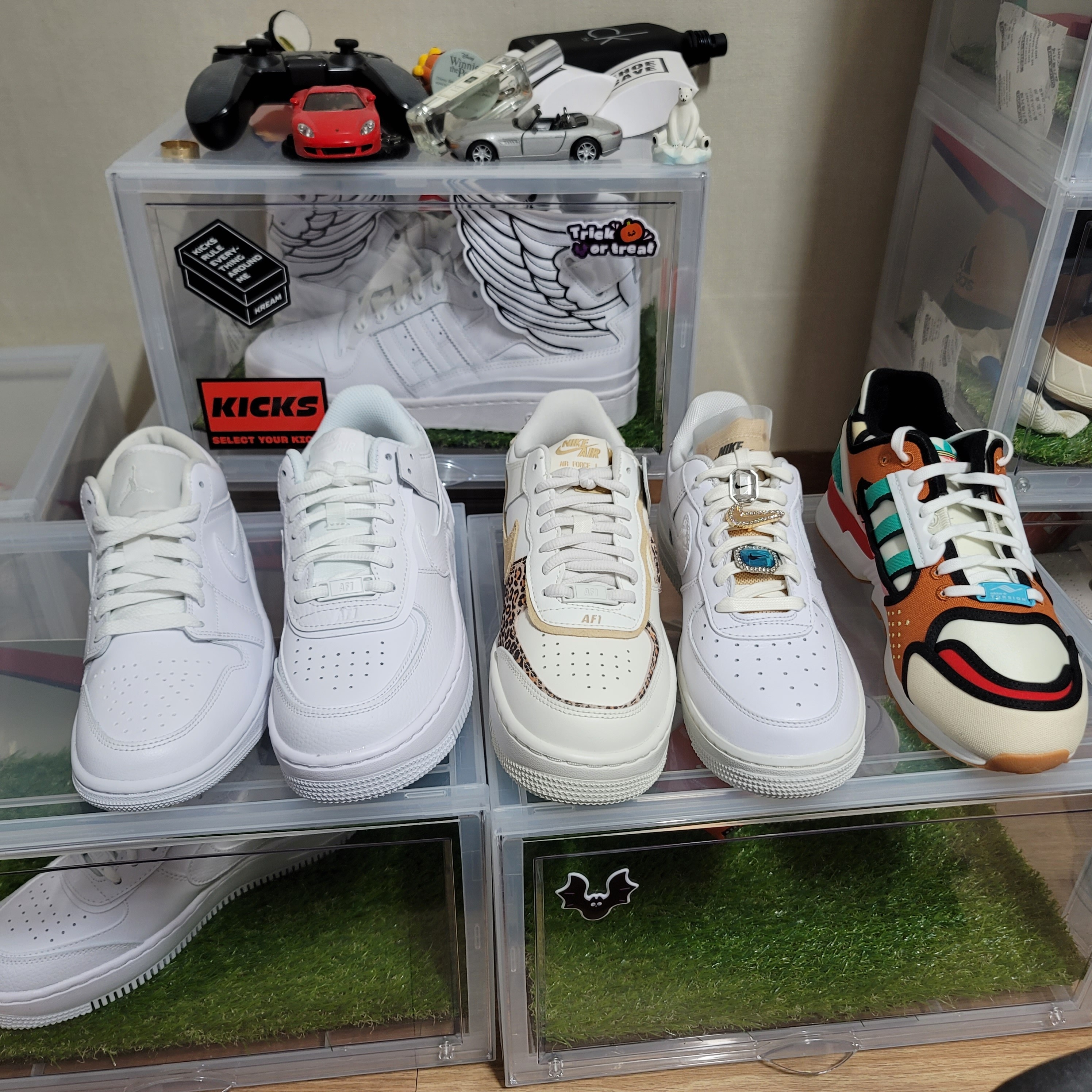 (W) Jordan 1 Low Triple White 2022, (W) Nike Air Force 1 Shadow Triple White 착용 스타일 - 3