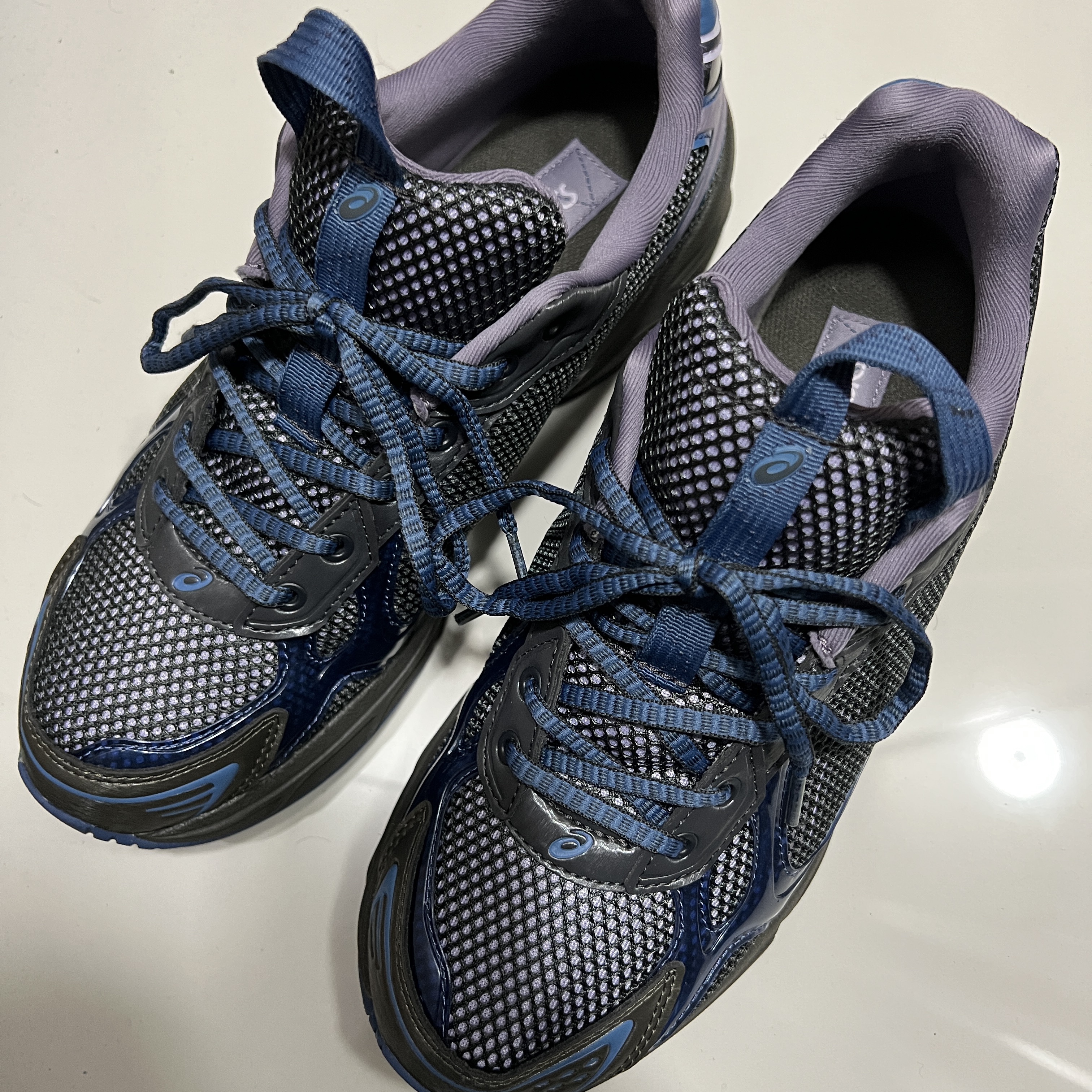 Asics UB4-S Gel-1130 Graphite Grey 착용 스타일