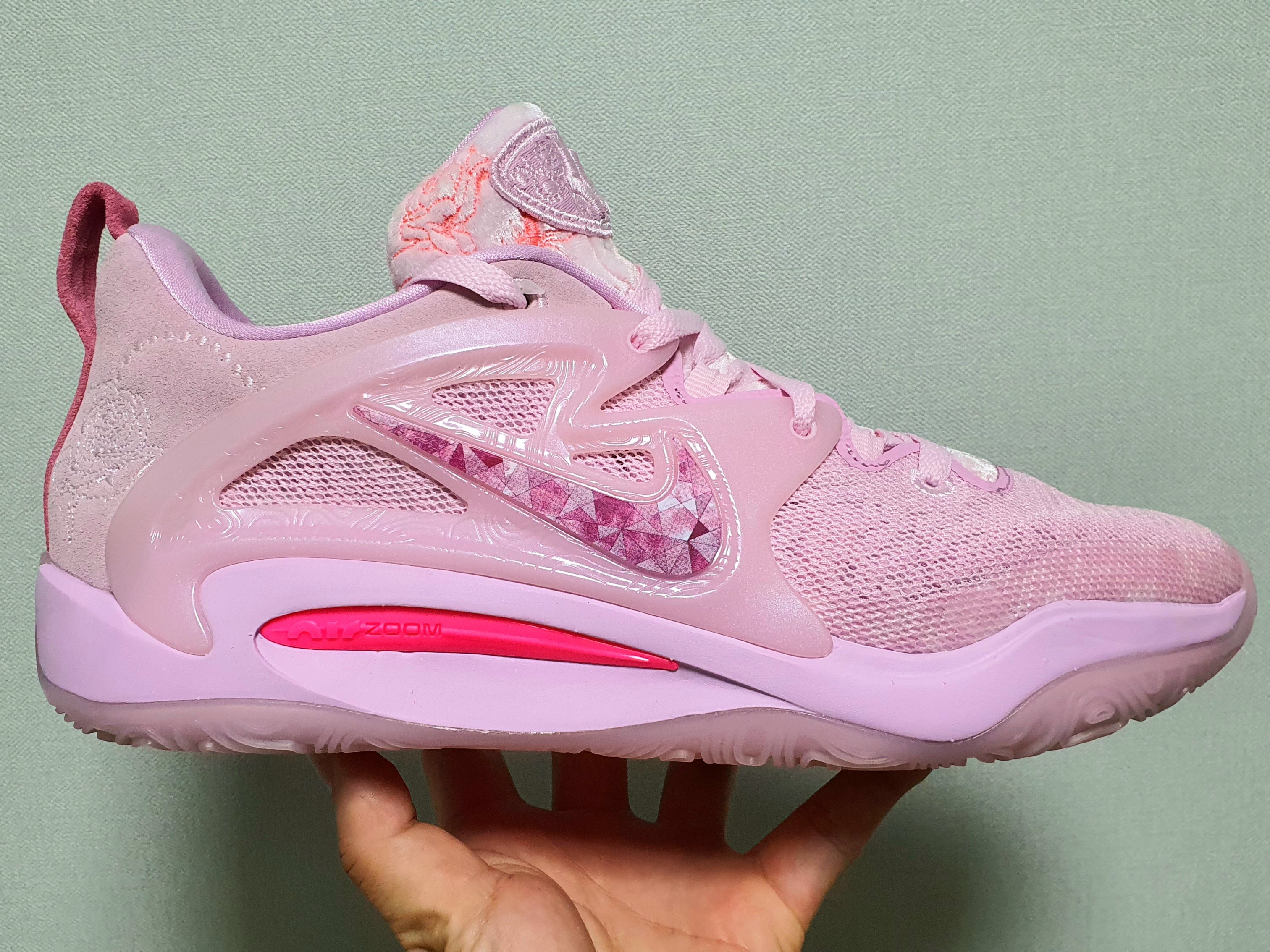 Nike KD 15 EP Pink Foam 착용 스타일 - 2