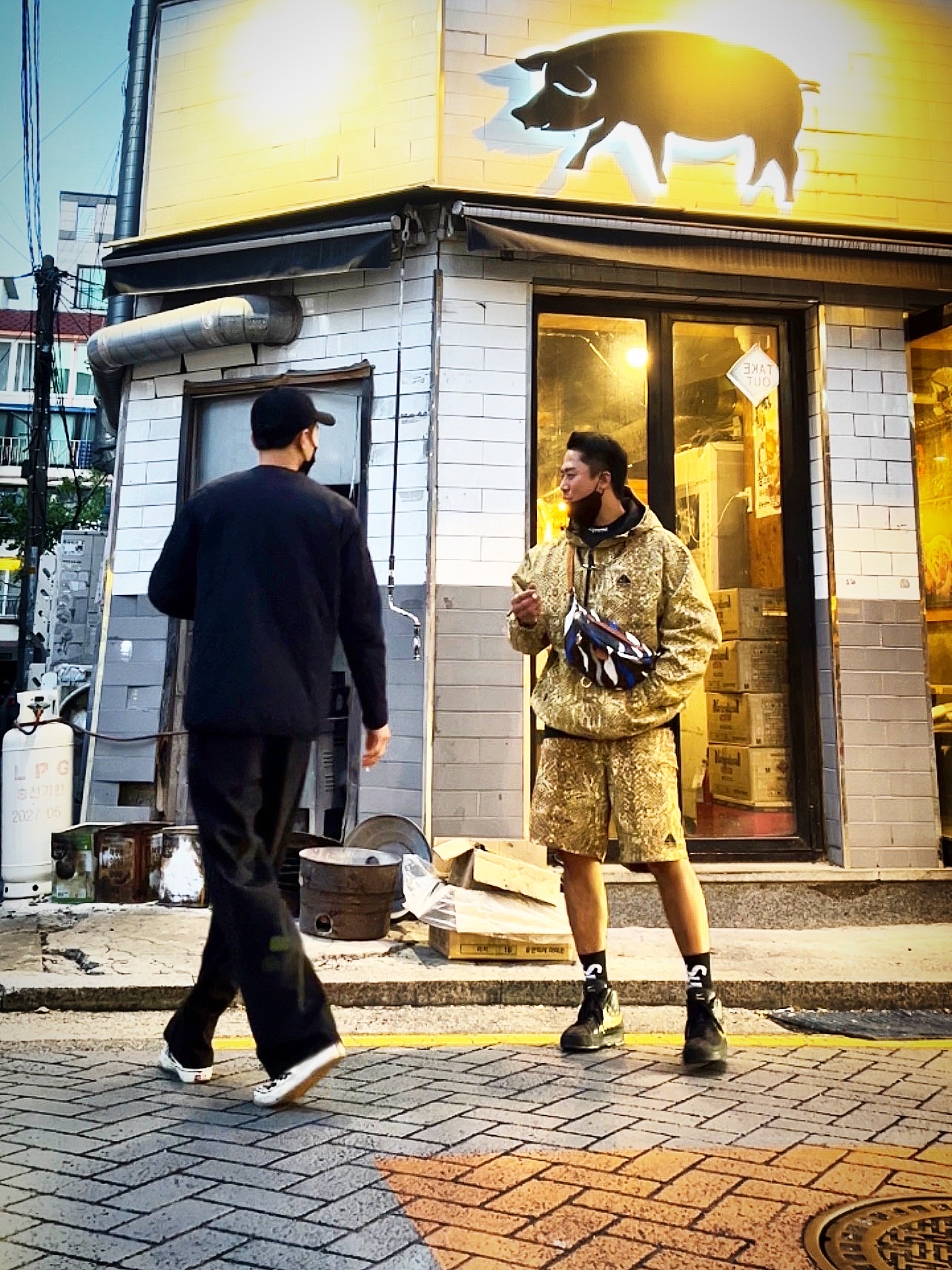 Supreme x Nike ACG Denim Pullover Gold Snakeskin - 22FW, Supreme x Nike ACG Jersey Black - 22FW 착용 스타일 - 4