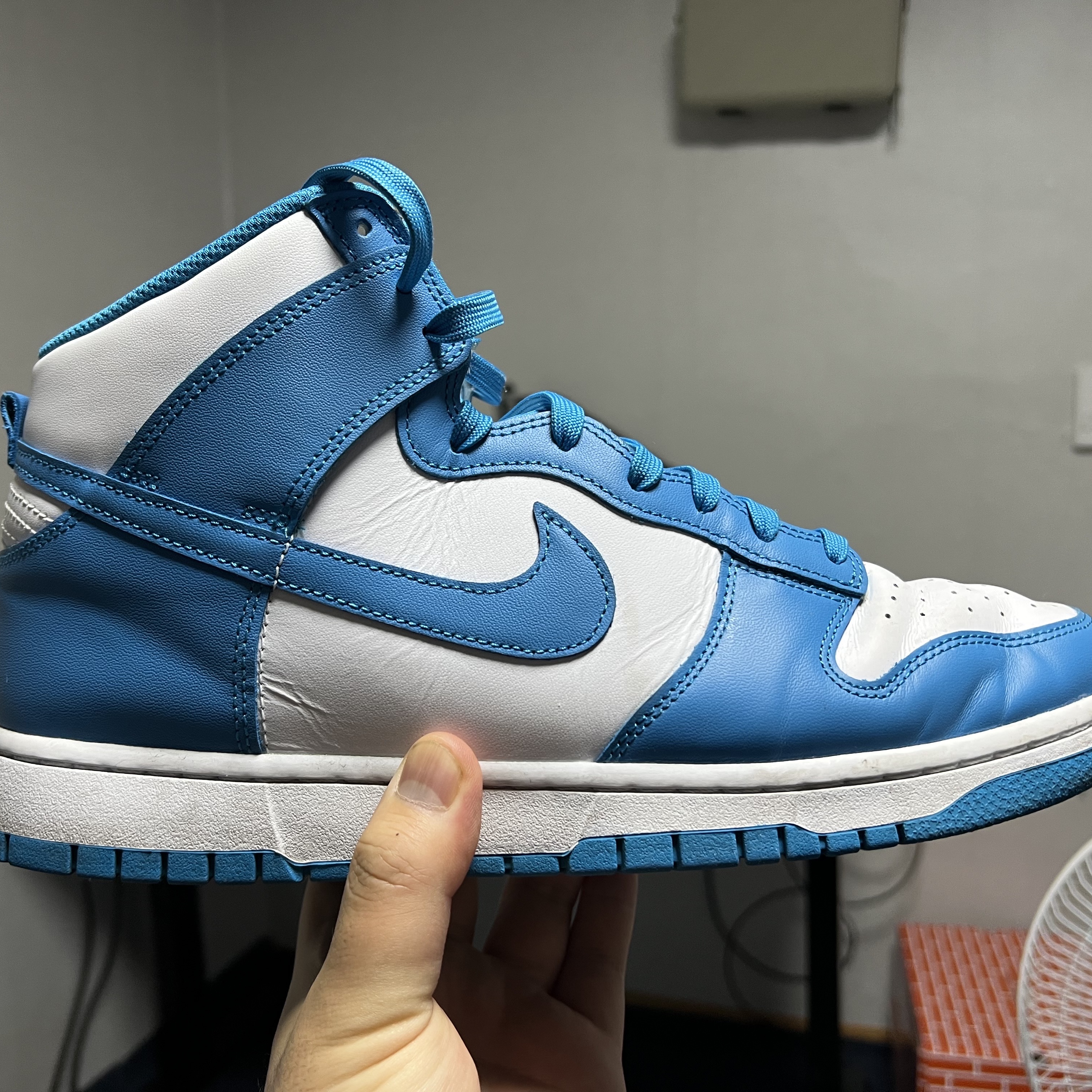 Nike Dunk High Retro Championship Blue 착용 스타일 - 2