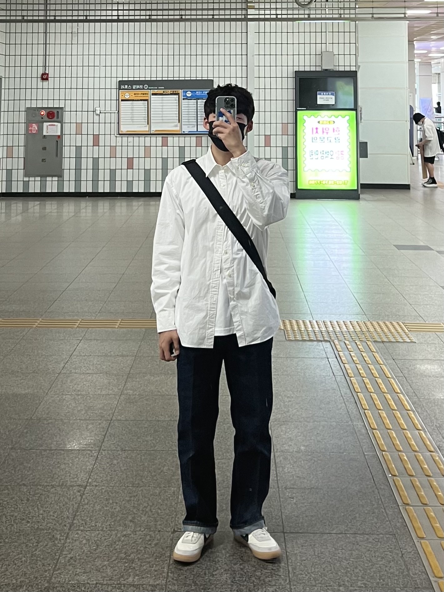 Nike x J.Crew Killshot 2 Sail Midnight Navy 착용 스타일