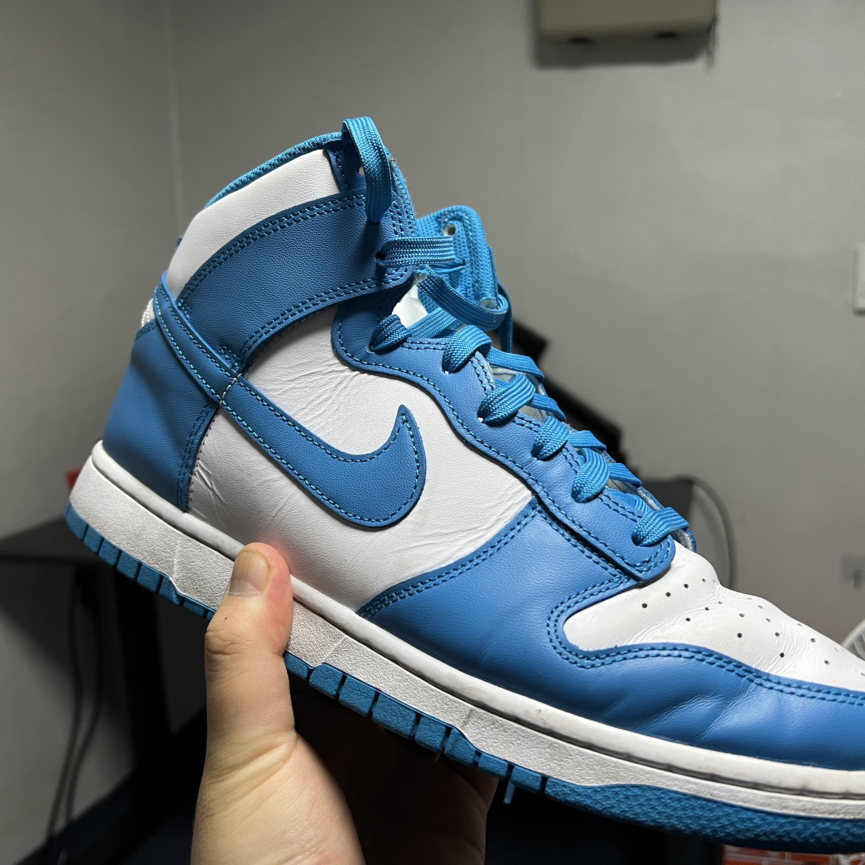 Nike Dunk High Retro Championship Blue 착용 스타일 - 1