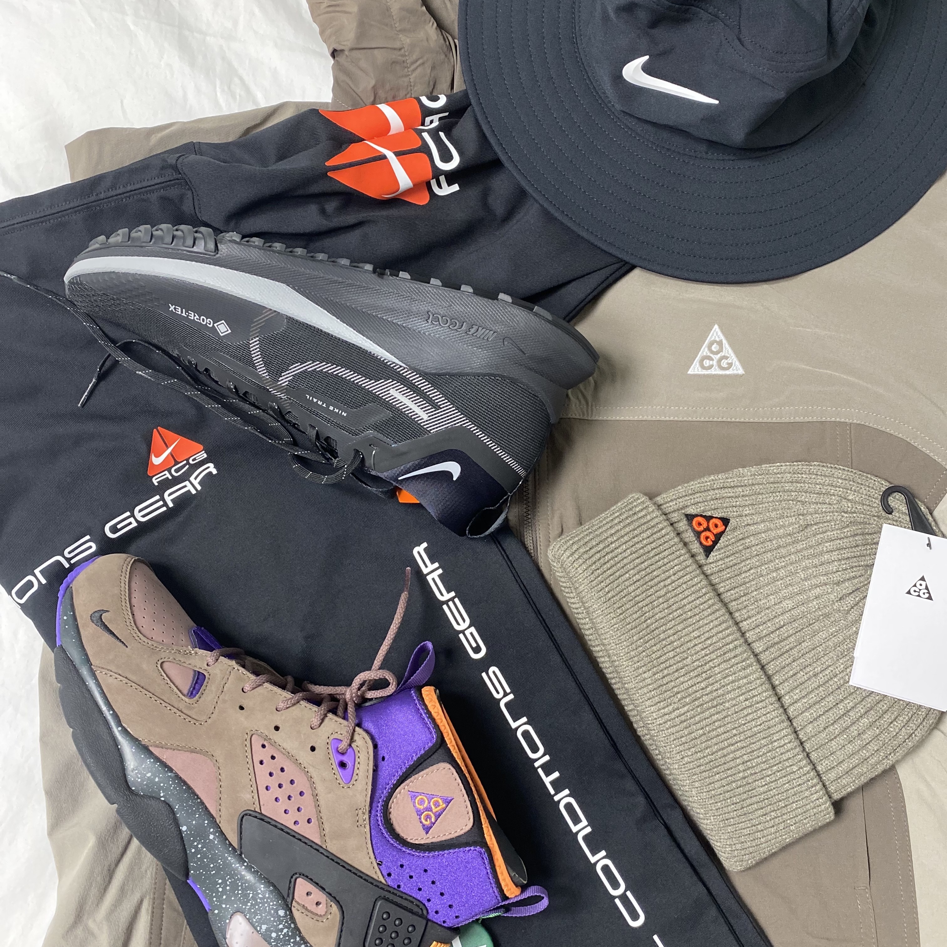 Nike ACG Sun Farer Jacket Ironstone - Asia, Nike ACG Air Mowabb Trails End Brown 2021 착용 스타일