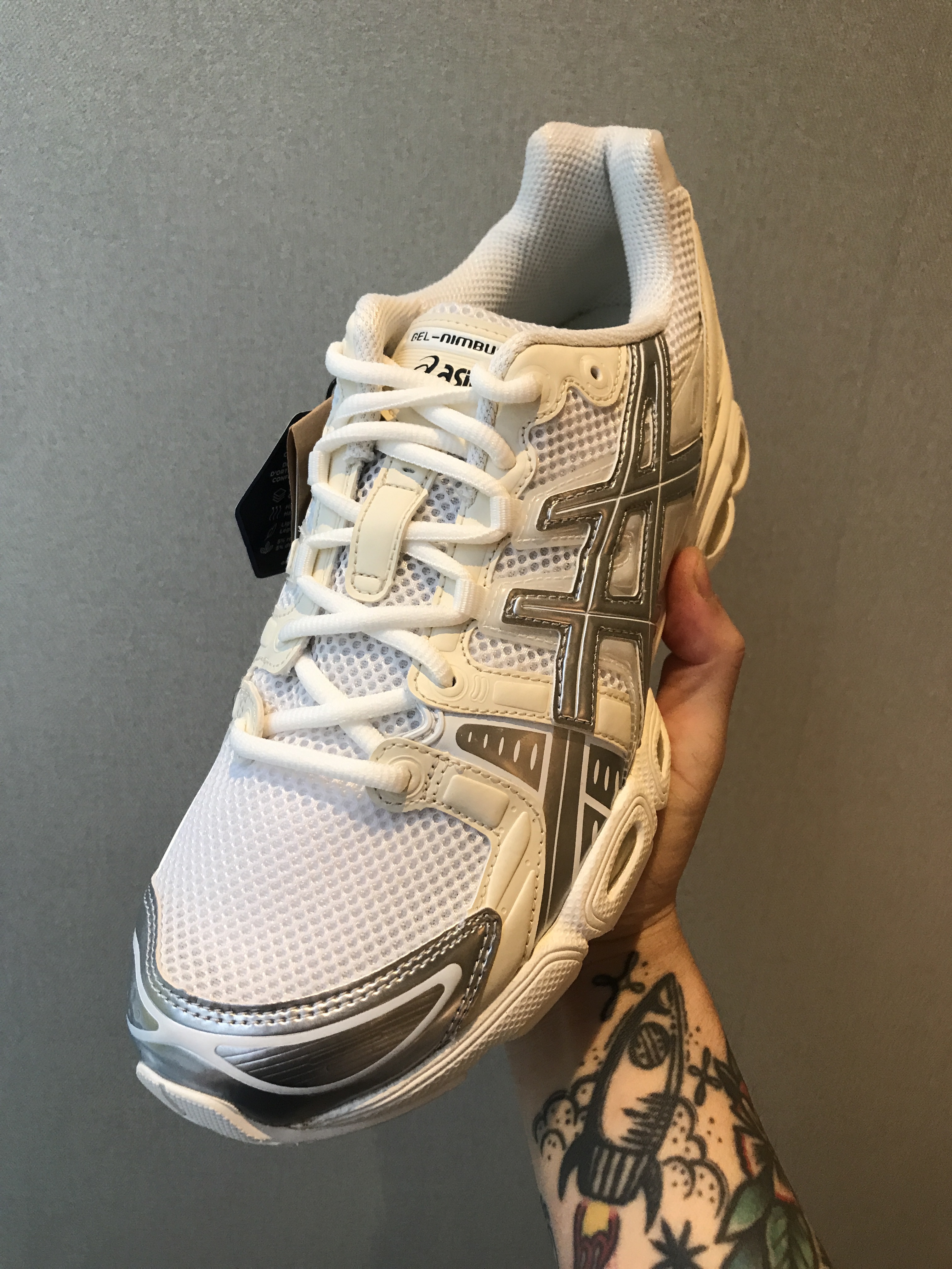 Asics x Wind and Sea Gel-Nimbus 9 White Pure Silver 착용 스타일 - 1
