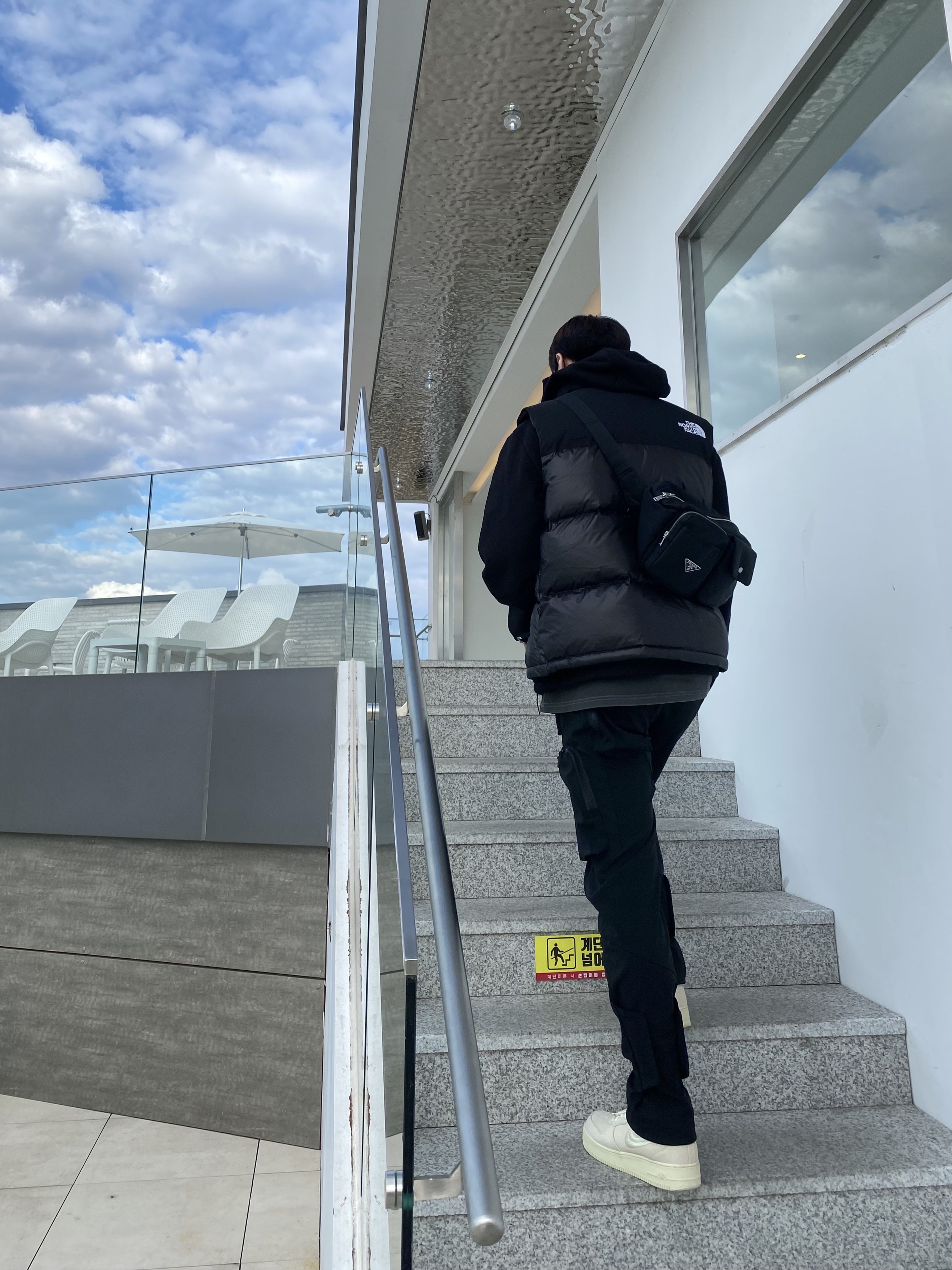 Nike x Stussy Air Force 1 '07 Mid SP Fossil, Undermycar Bucky Multi Pocket Dynamic Pants Rookie Black - 22SS 착용 스타일 - 2