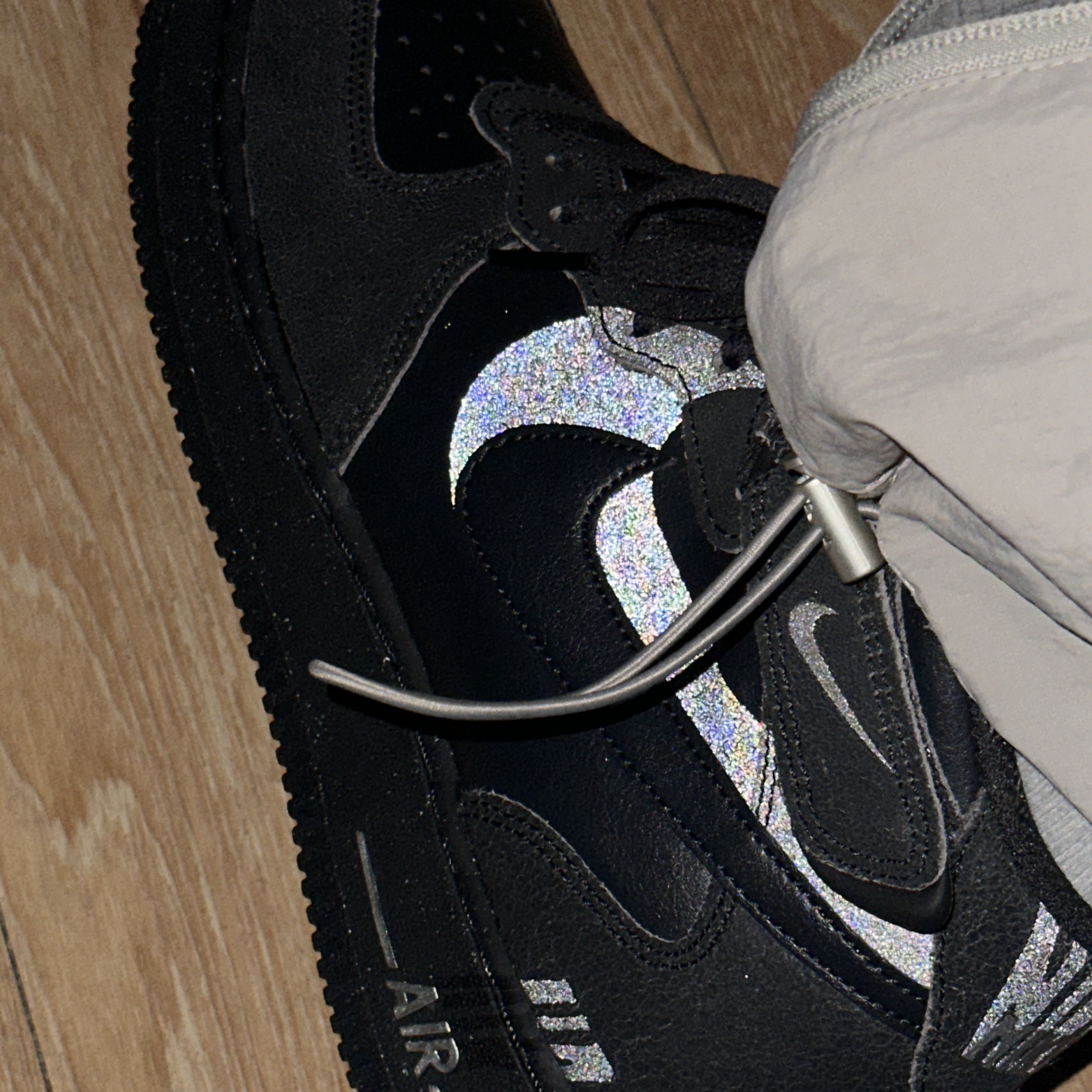 Nike Air Force 1 Mid '07 LX Halloween 착용 스타일 - 2