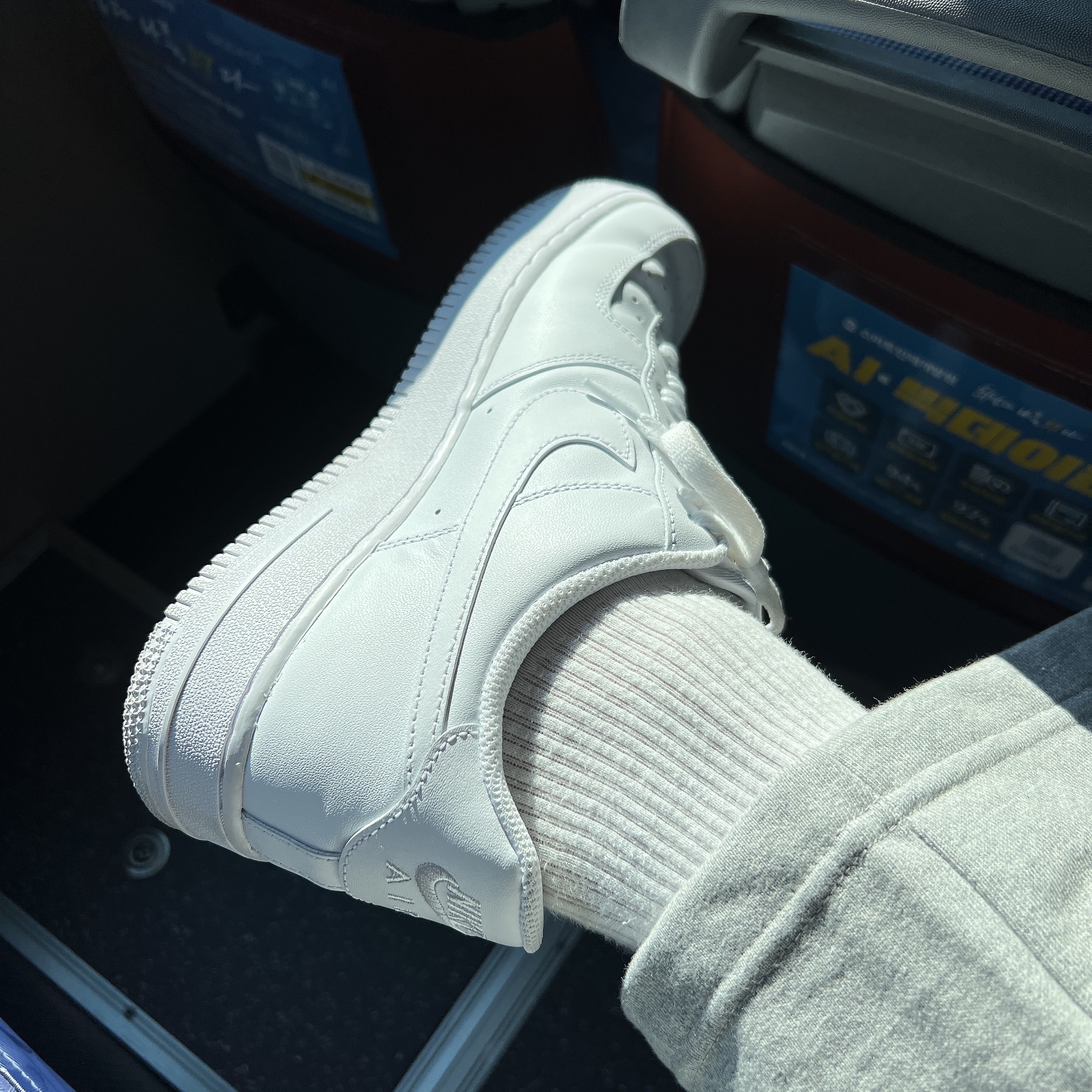 Nike Air Force 1 '07 Low White 착용 스타일