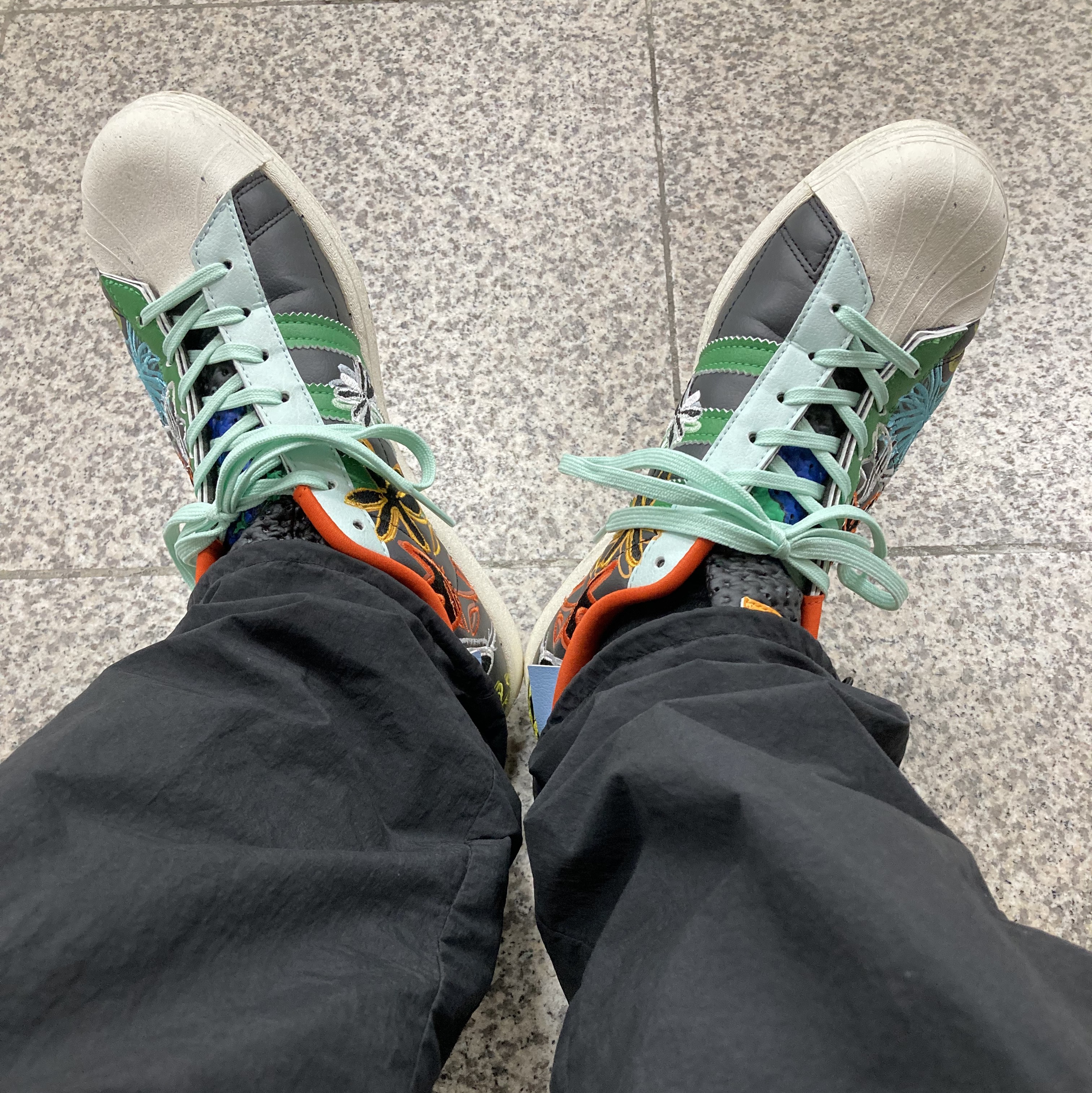 Adidas x Sean Wotherspoon Superstar Superearth Black 착용 스타일 - 1