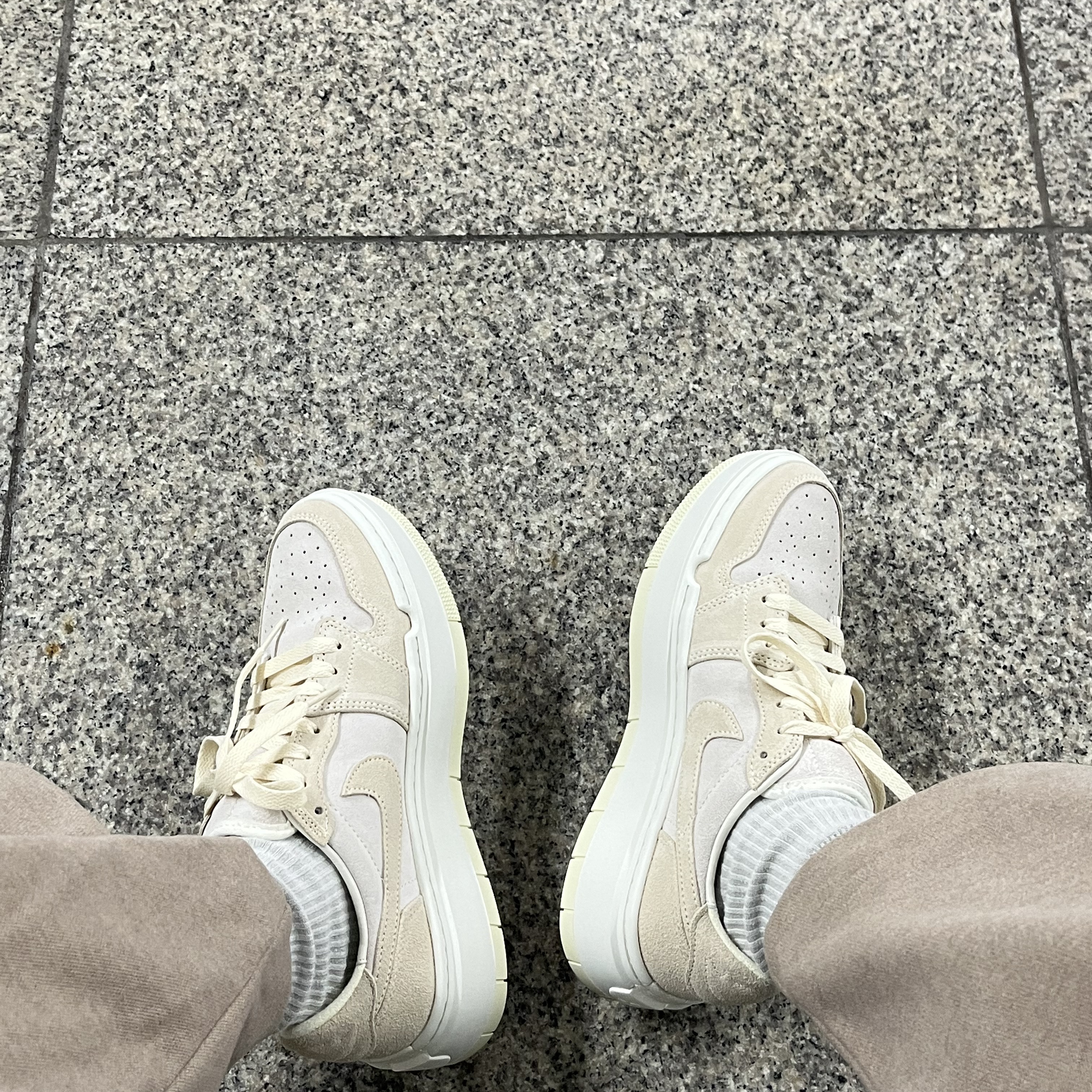 (W) Jordan 1 Elevate Low Coconut Milk 착용 스타일