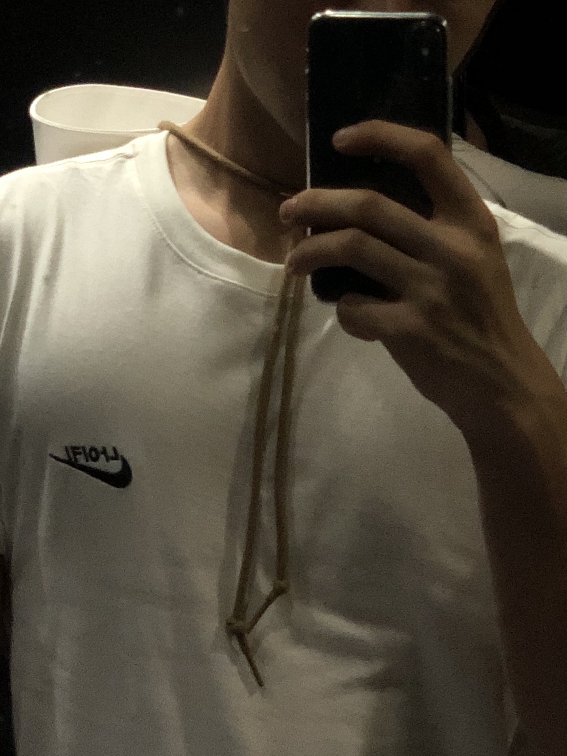 Nike Hangul T-Shirt White, Nike x Jacquemus Bucket Hat White 착용 스타일 - 4