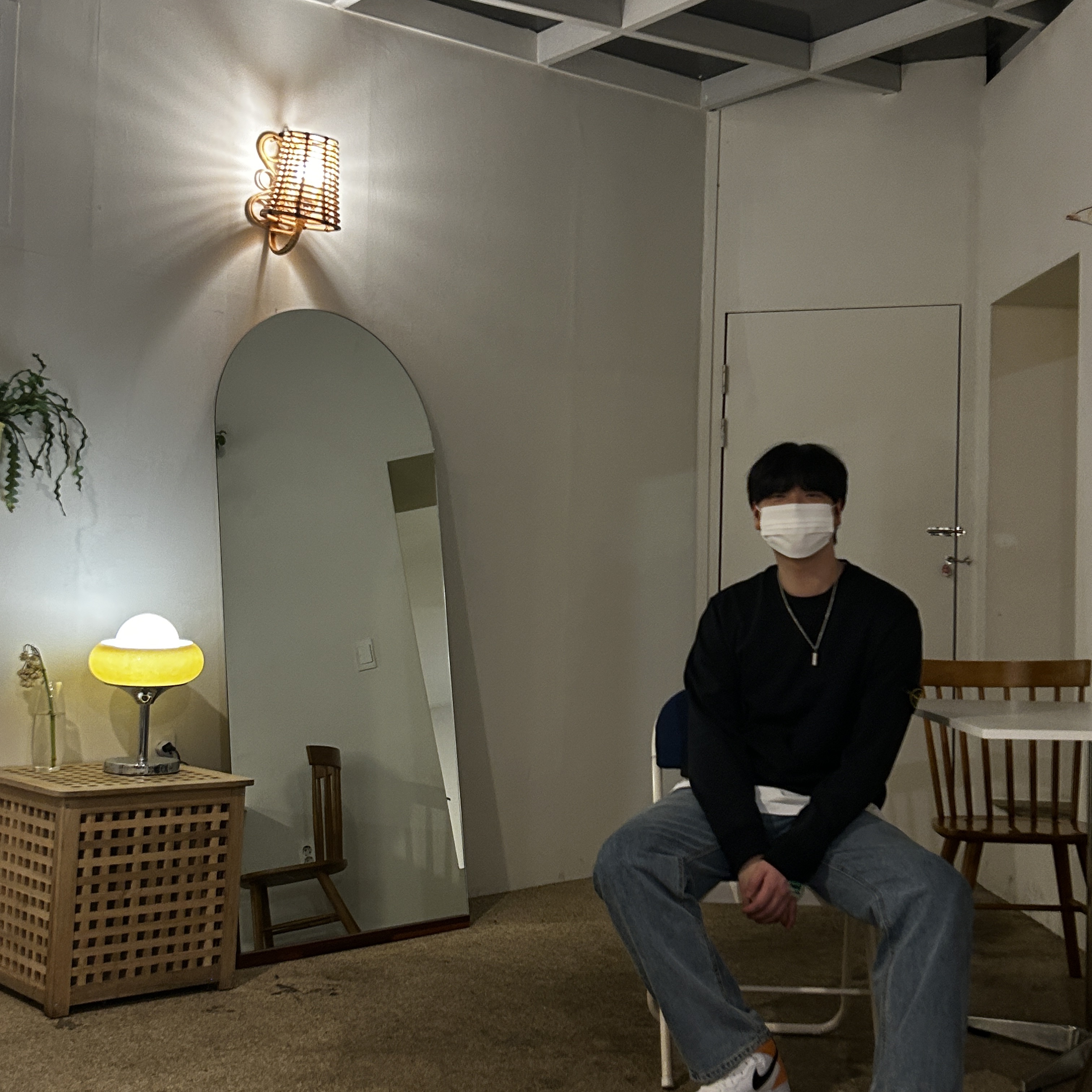 Stone Island 63020 Crewneck Sweatshirt Black - 22FW, Nike Air Force 1 Mid '07 I Got Next 착용 스타일 - 2