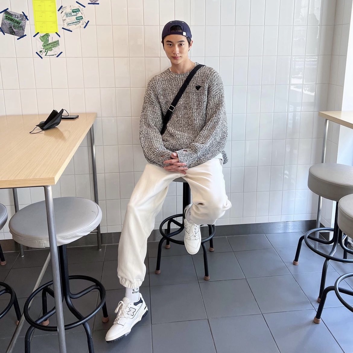 New Balance 550 White Grey - D Standard 착용 스타일 - 1
