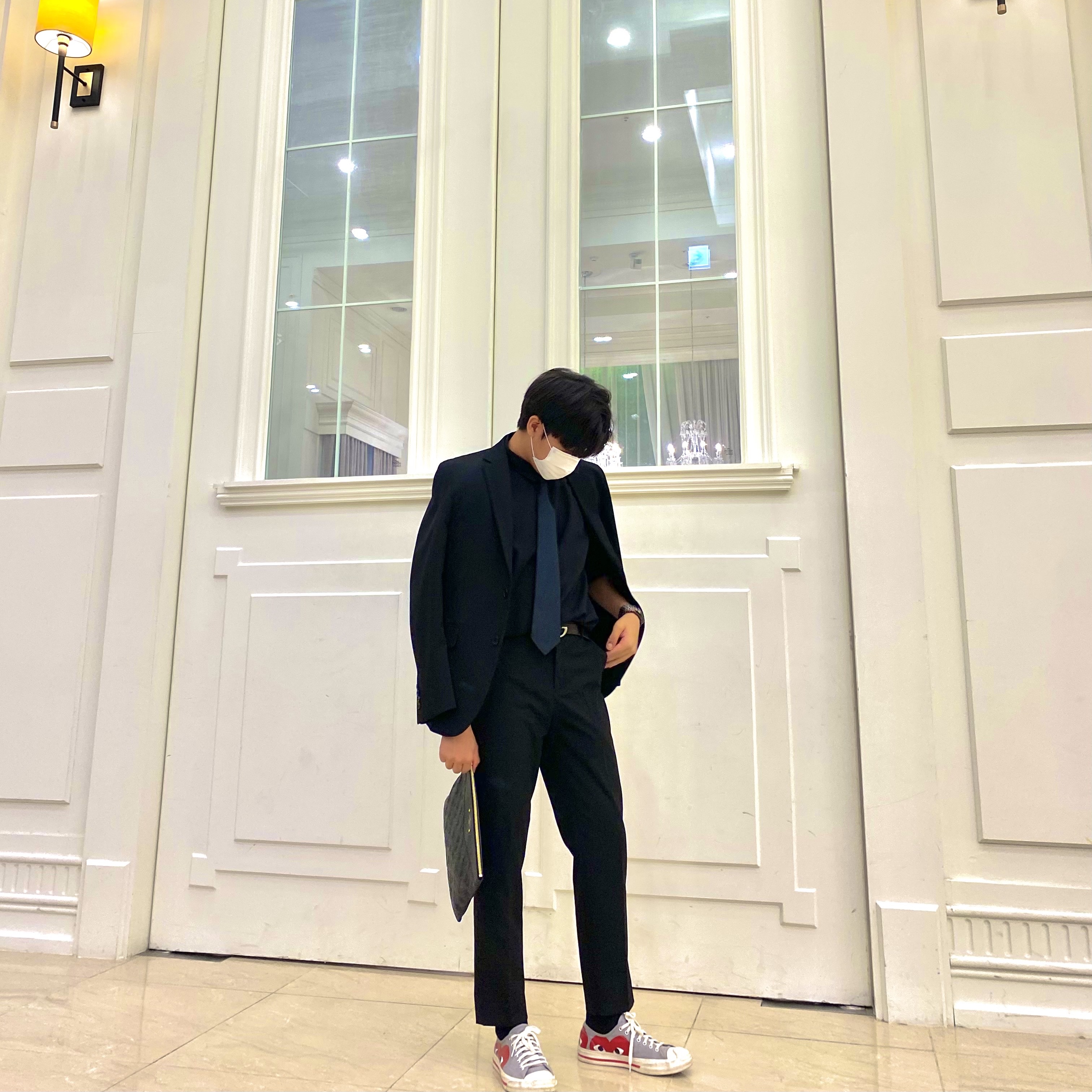 Converse x Play Comme des Garcons Jack Purcell Drizzle Red, Apple Watch Nike SE 44mm GPS Space Gray Aluminum Case with Nike Sport Band Anthracite Black (Korean Ver.) 착용 스타일 - 2
