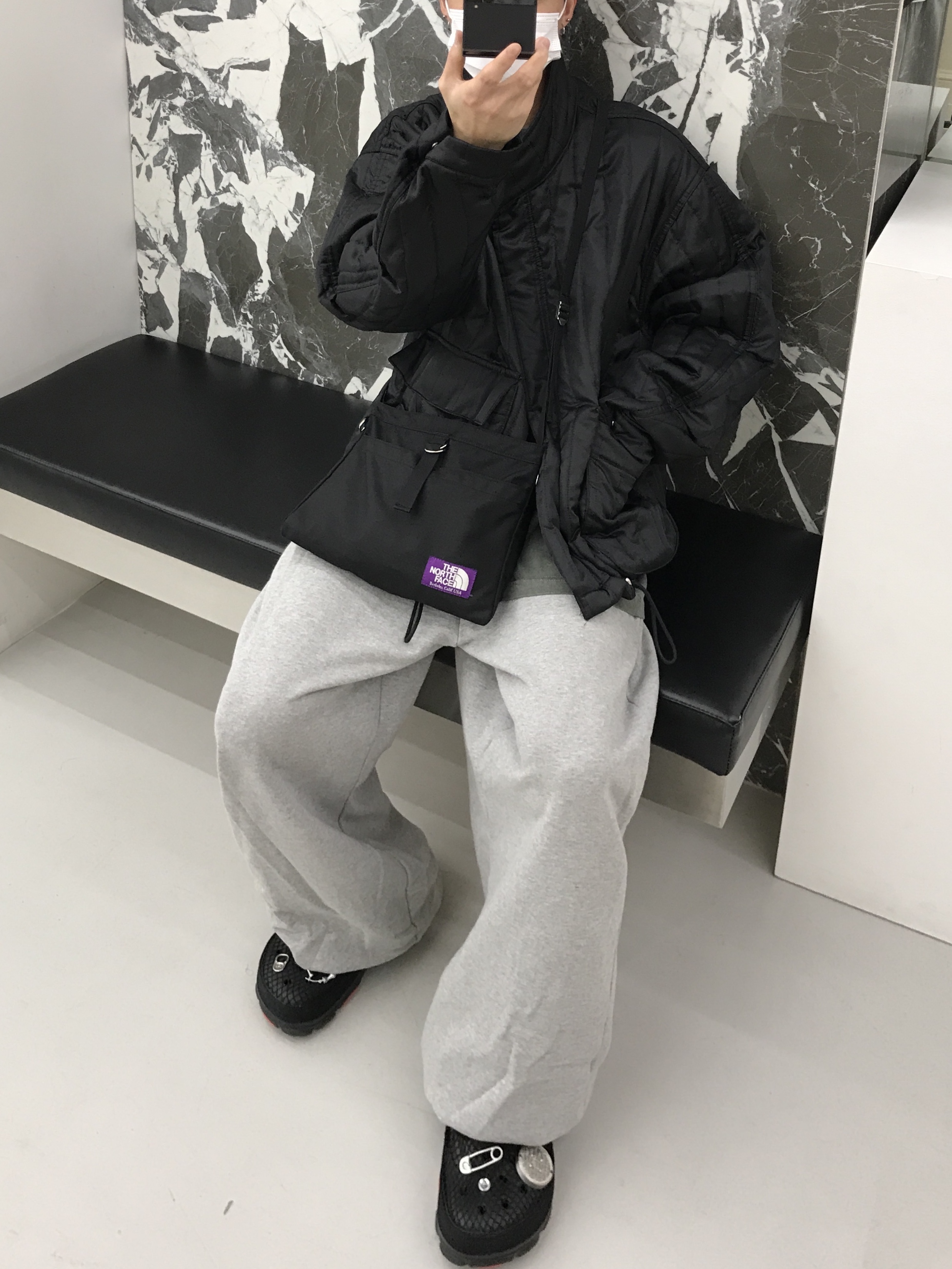 Crocs x Staple Classic All Terrain Clog Black 착용 스타일