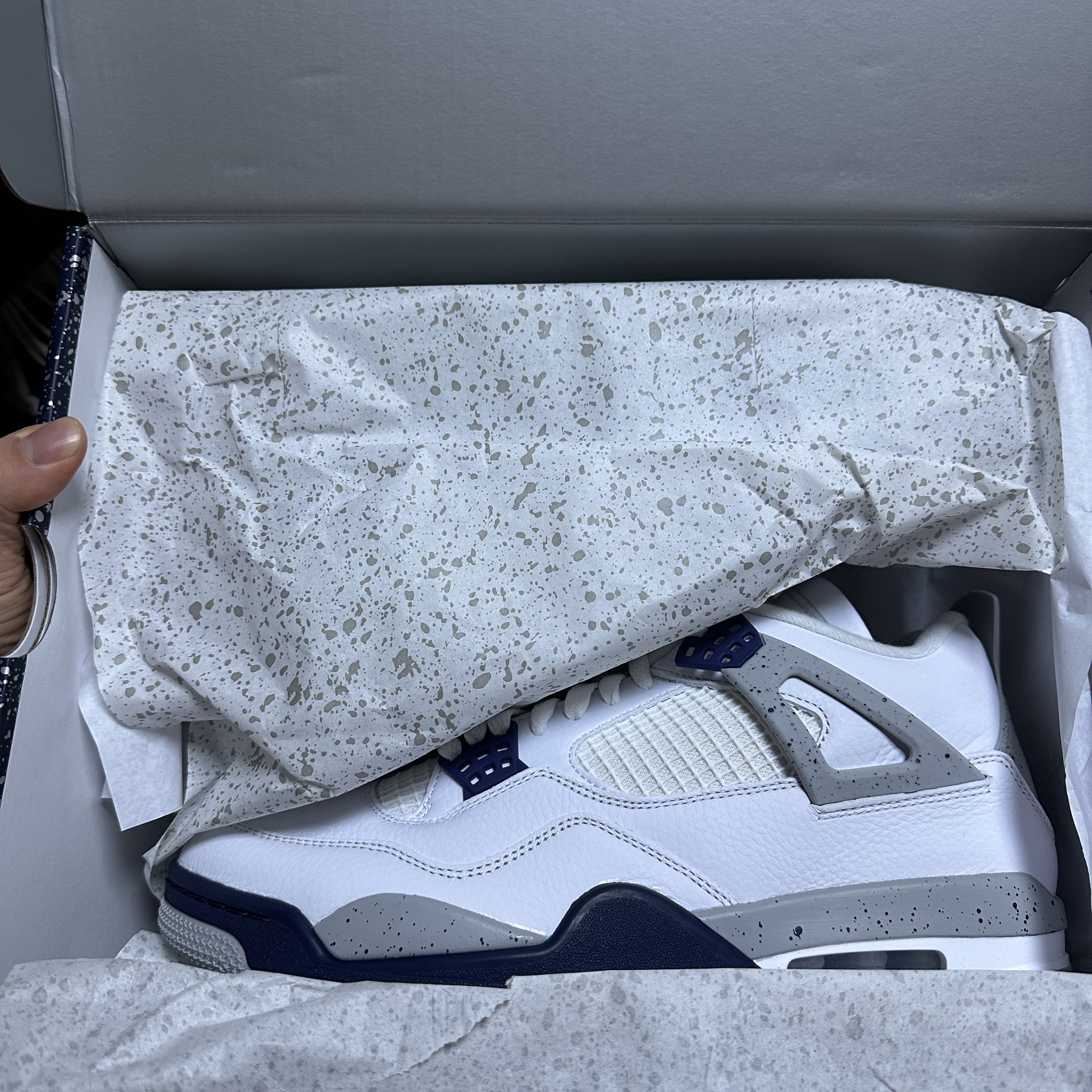 Jordan 4 Retro Midnight Navy 착용 스타일