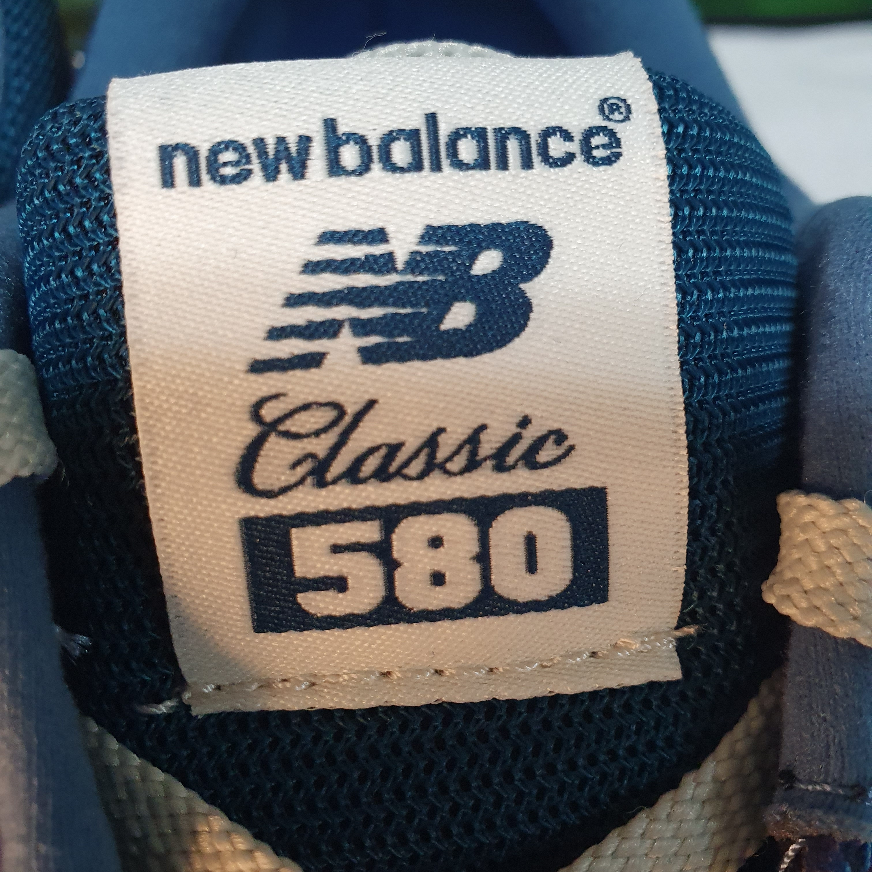 New Balance 580 Elite Navy 착용 스타일 - 2