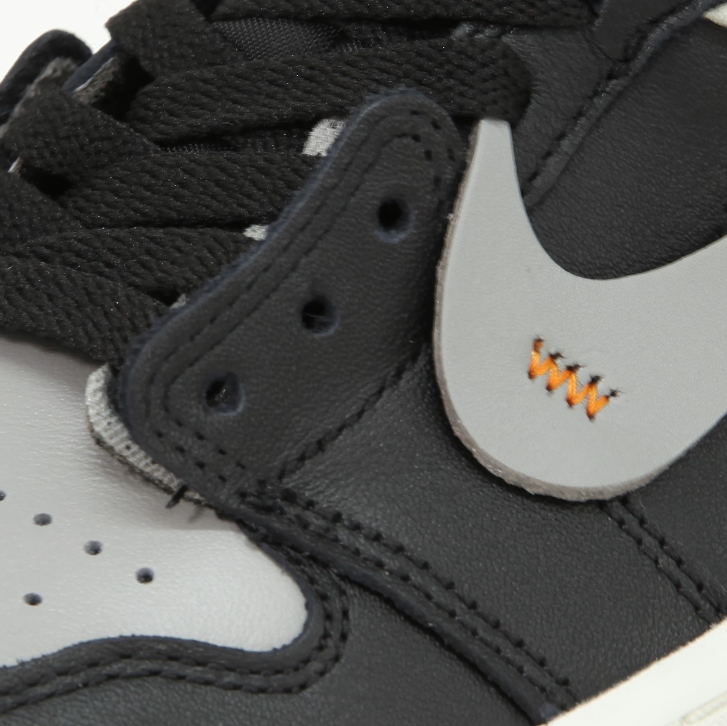 Jordan 1 Low Golf Shadow 착용 스타일 - 5
