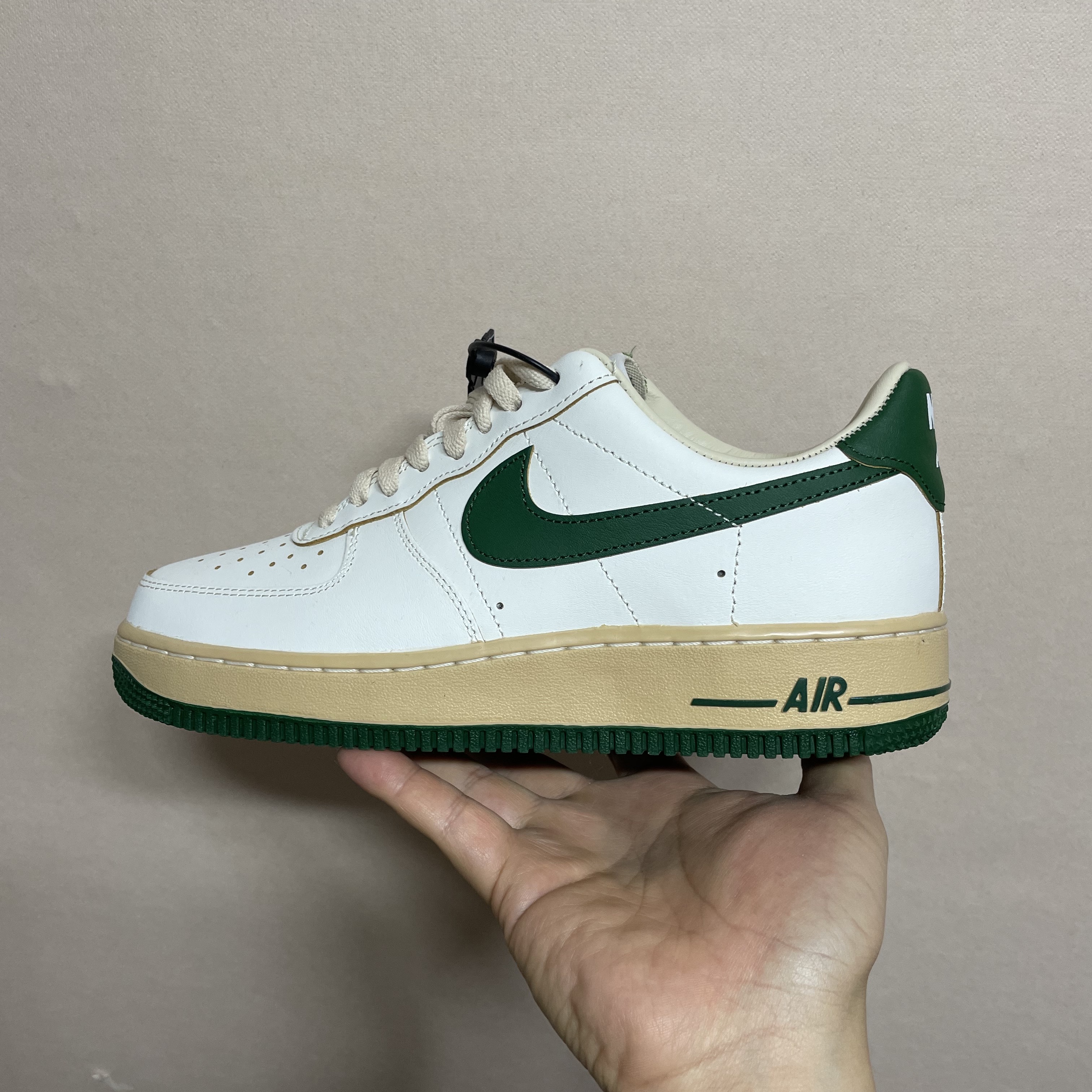 (W) Nike Air Force 1 Low Gorge Green 착용 스타일 - 5