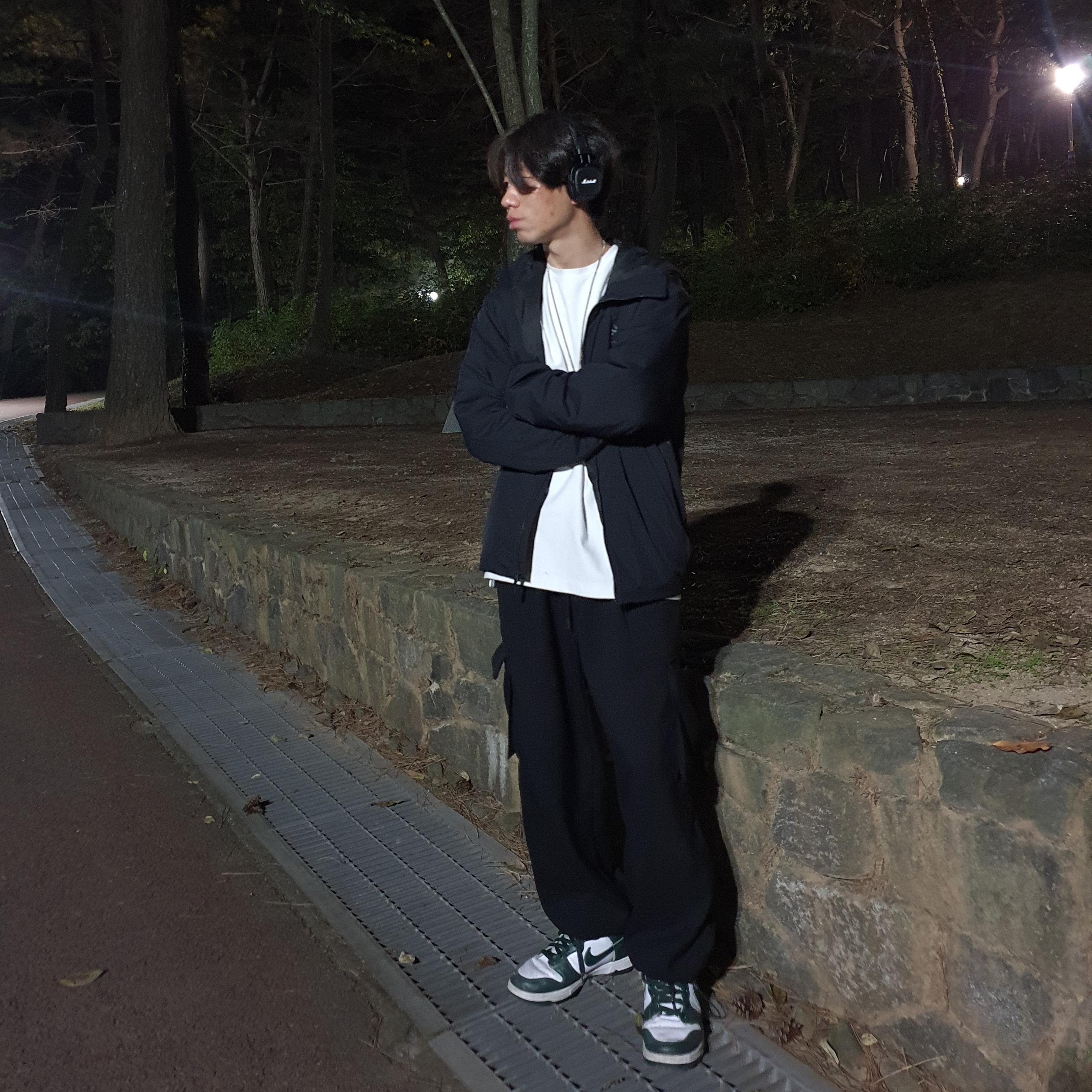 Arc'teryx Atom LT Hoody Black, Nike Dunk High SP Spartan Green 착용 스타일 - 2