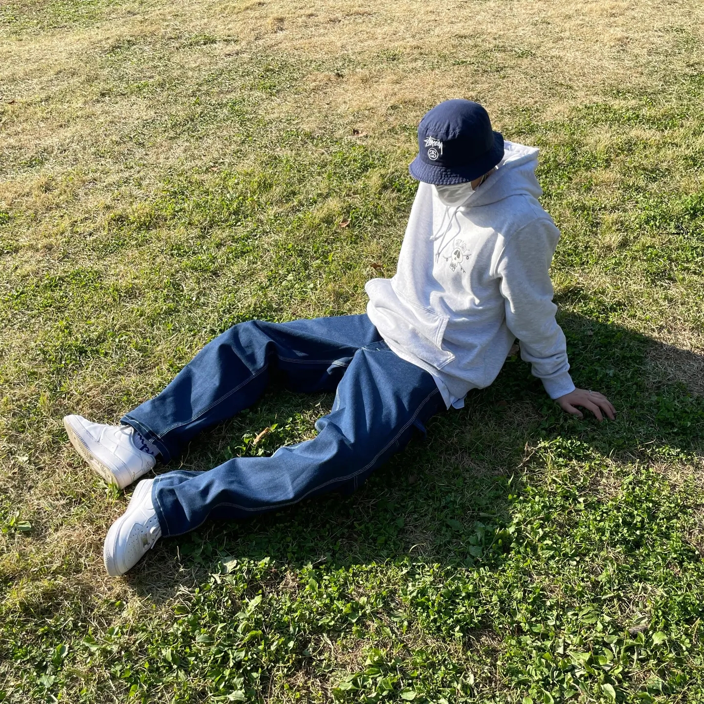 Stussy Surf Skate Skull Hoodie Ash Heather, Nike Air Force 1 '07 Low White 착용 스타일 - 3