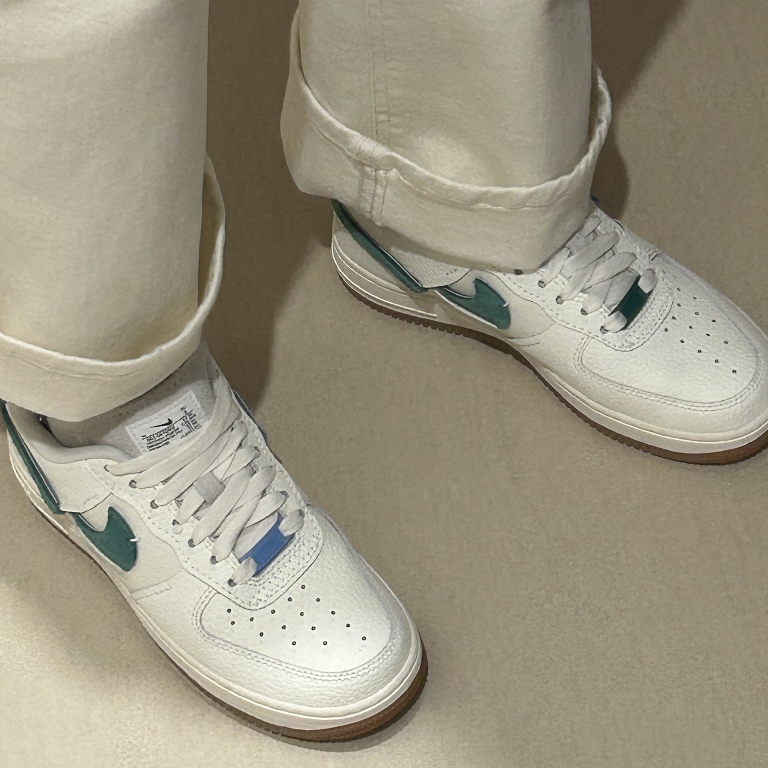 (W) Nike Air Force 1 Vandalized Sail Mystic Green 착용 스타일