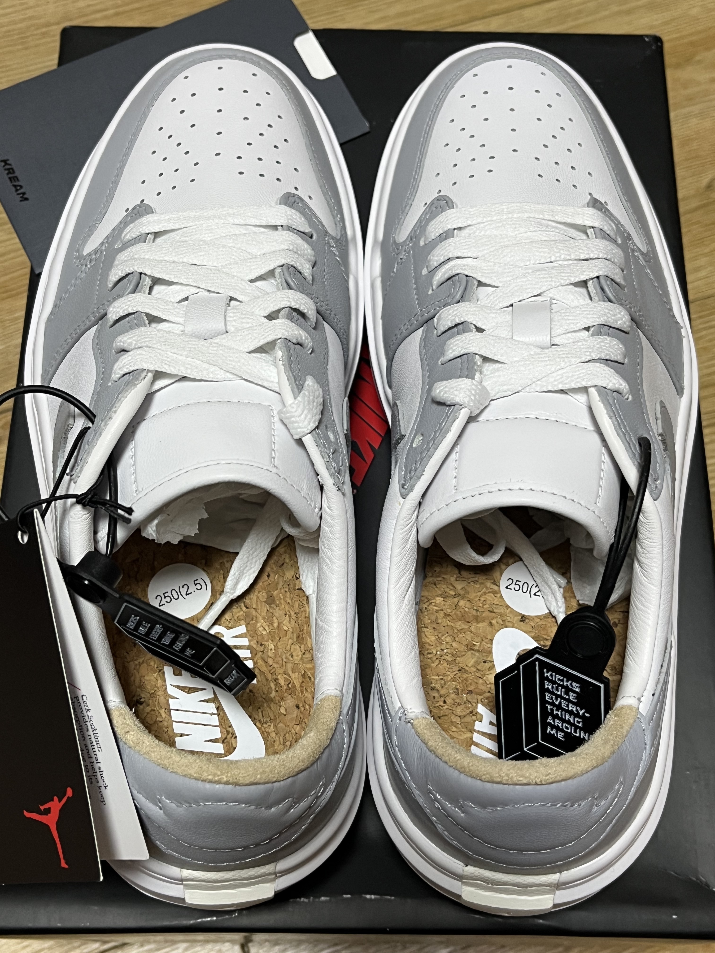 (W) Jordan 1 Elevate Low White and Wolf Grey 착용 스타일 - 3