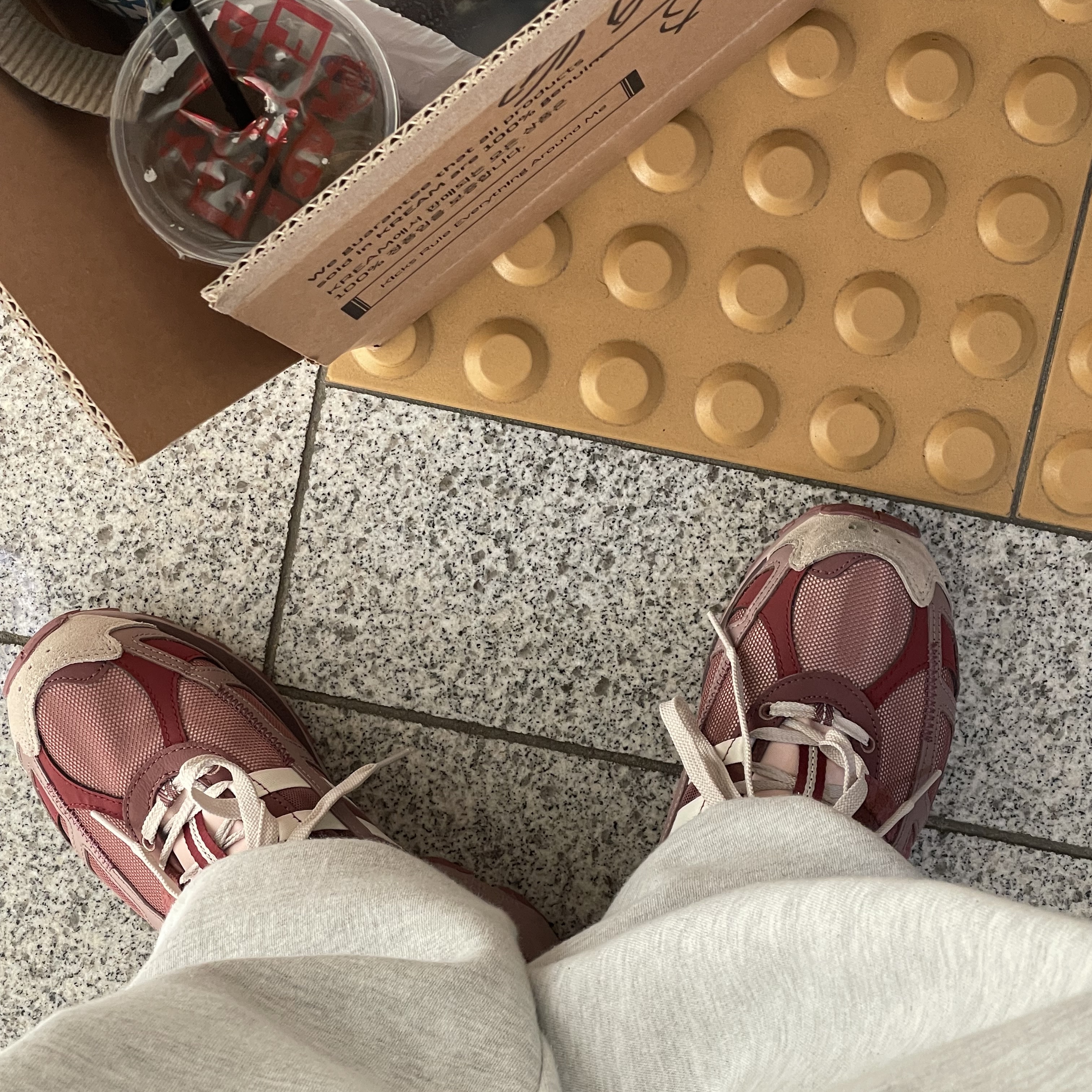 Adidas x Song for the Mute Shadowturf Purple Burgundy 착용 스타일 - 2