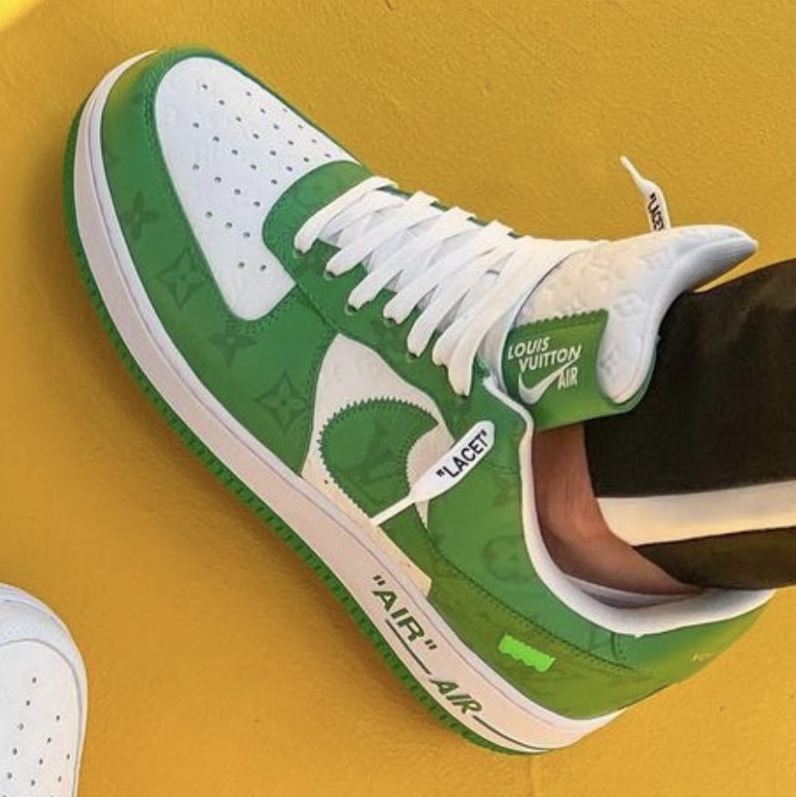 Louis Vuitton x Nike Air Force 1 Low by Virgil Abloh White Gym Green 착용 스타일