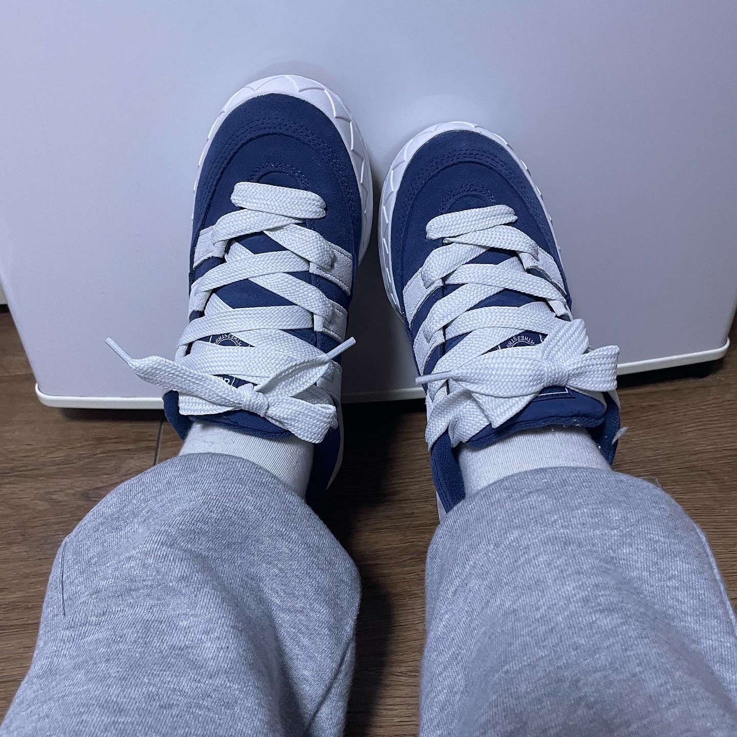 Adidas Adimatic Night Marin 착용 스타일 - 1