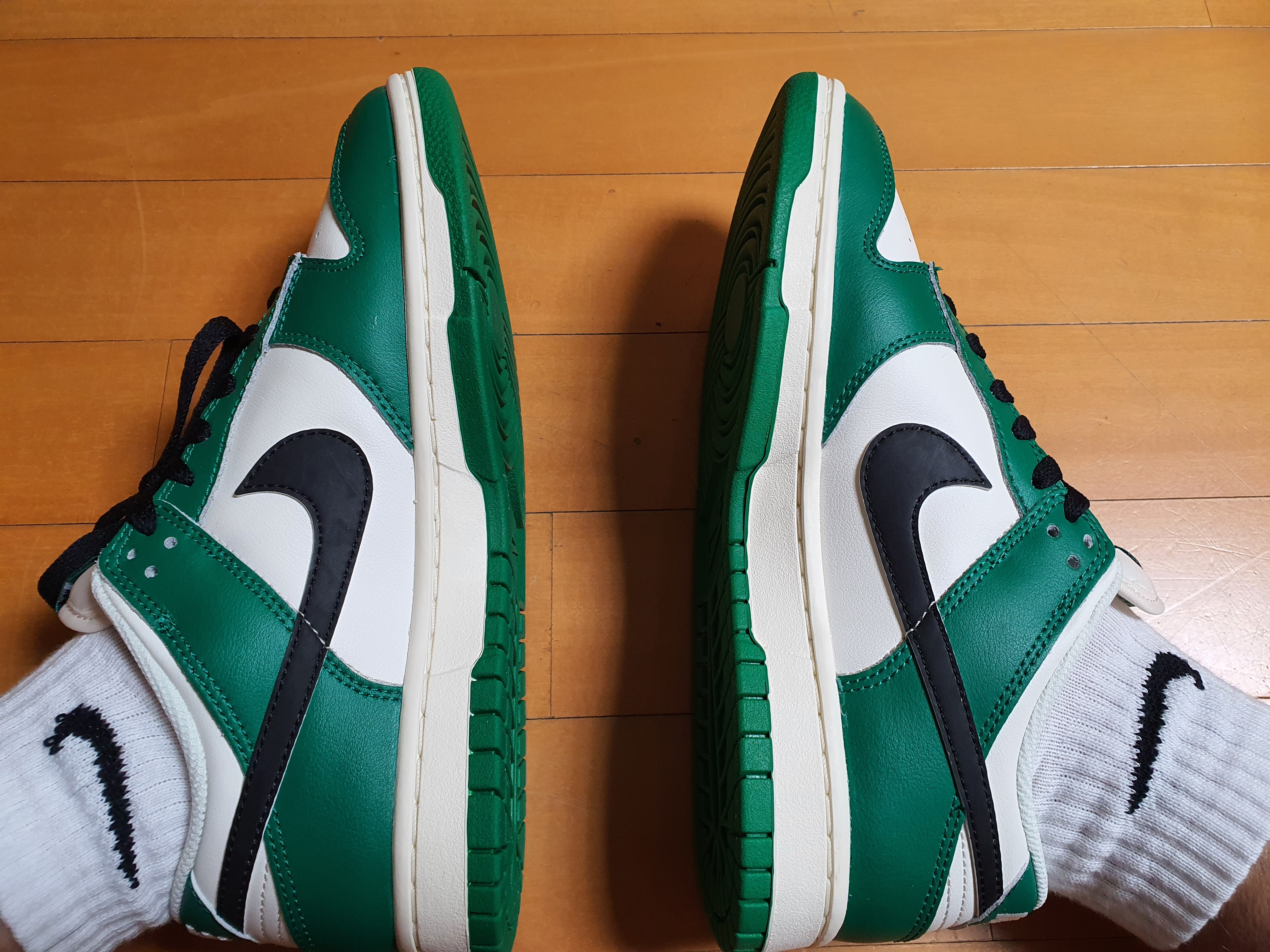 Nike Dunk Low Retro SE Jackpot Malachite 착용 스타일 - 1