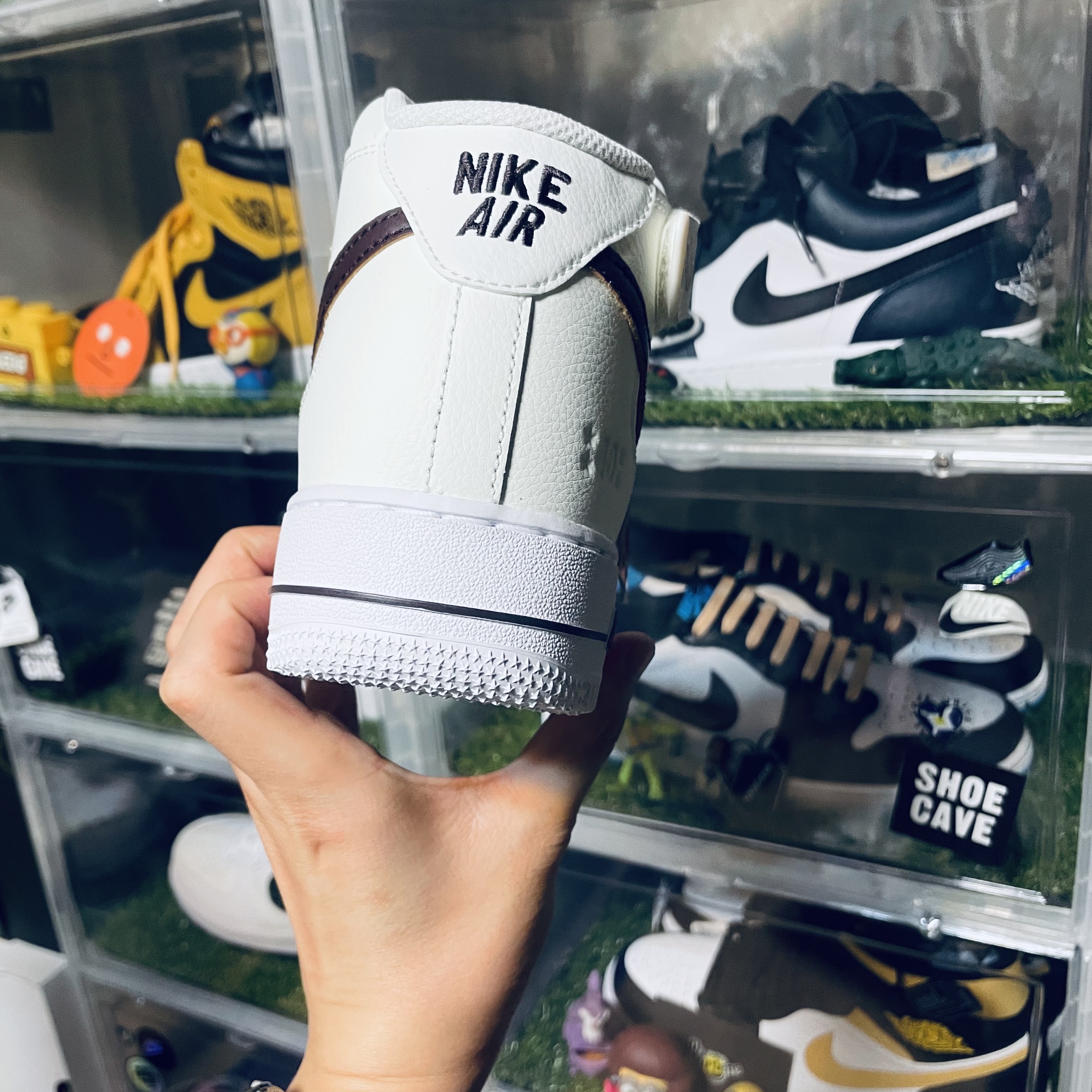 Nike Air Force 1 '07 LV8 40th Anniversary Join Forces Sail Brown Basalt 착용 스타일 - 4