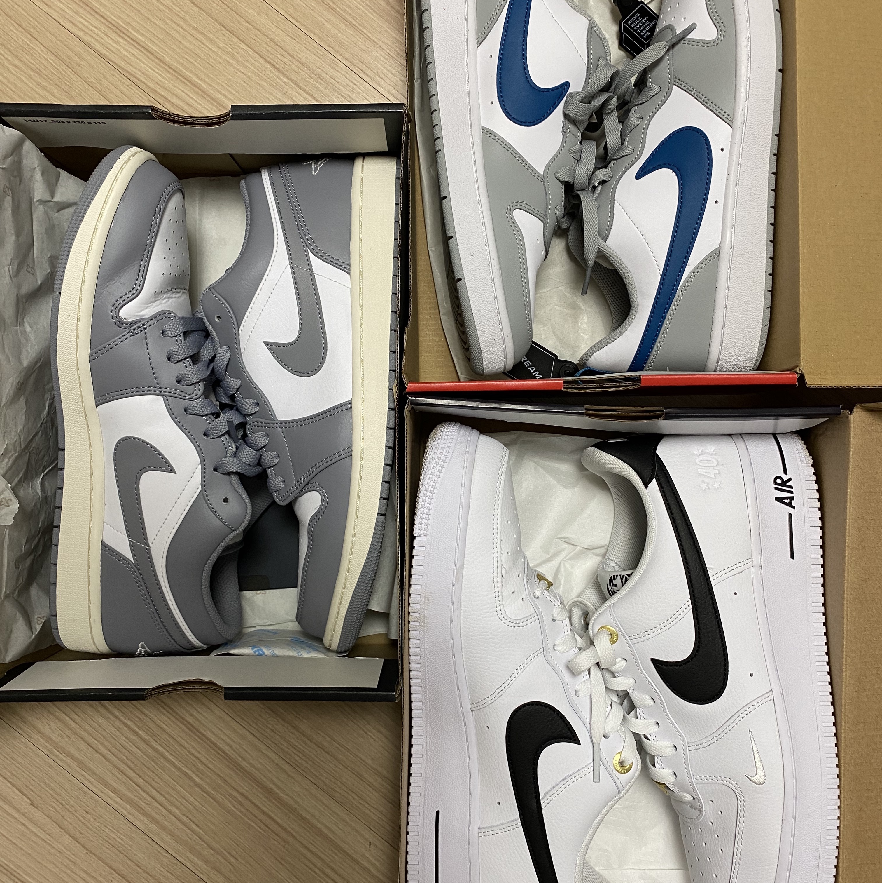 Nike Air Force 1 '07 LV8 40th Anniversary Join Forces White Black, Jordan 1 Low Stealth and White 착용 스타일